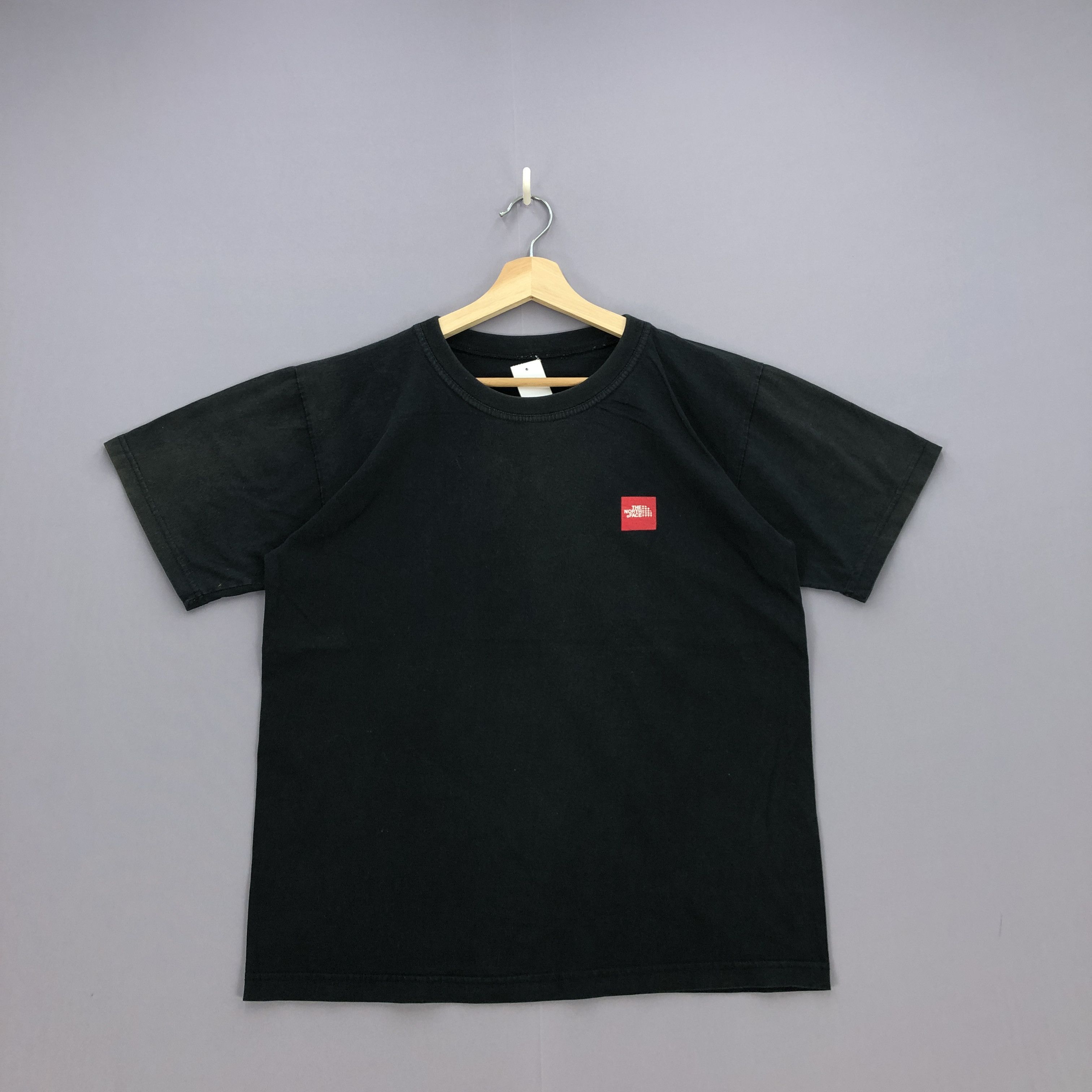 Kazuyuki Kumagai Attachment The North Face T Shirt The North Face TNF Logo Tees Size US L / EU 52-54 / 3 - 2 Thumbnail