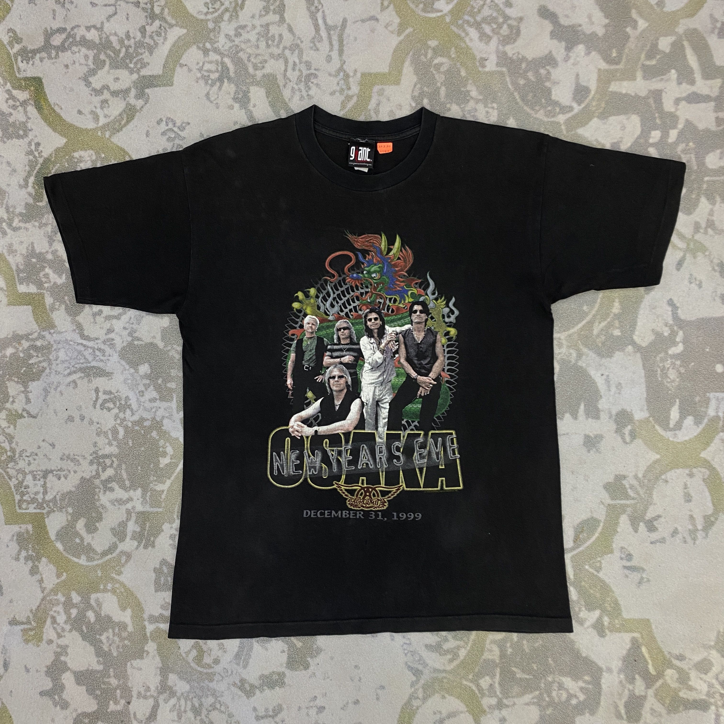 Band Tees Vintage 90s Aerosmith American Rock Band Music Tour - H083 Size US L / EU 52-54 / 3 - 1 Thumbnail