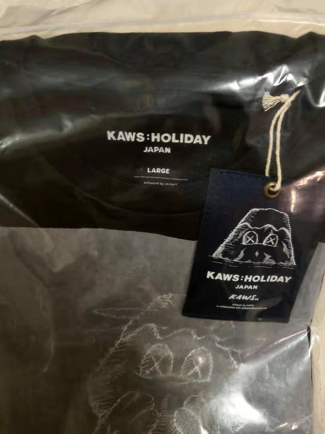Kaws KAWS:HOLIDAY JAPAN T-Shirt - Sketch Size US L / EU 52-54 / 3 - 3 Thumbnail
