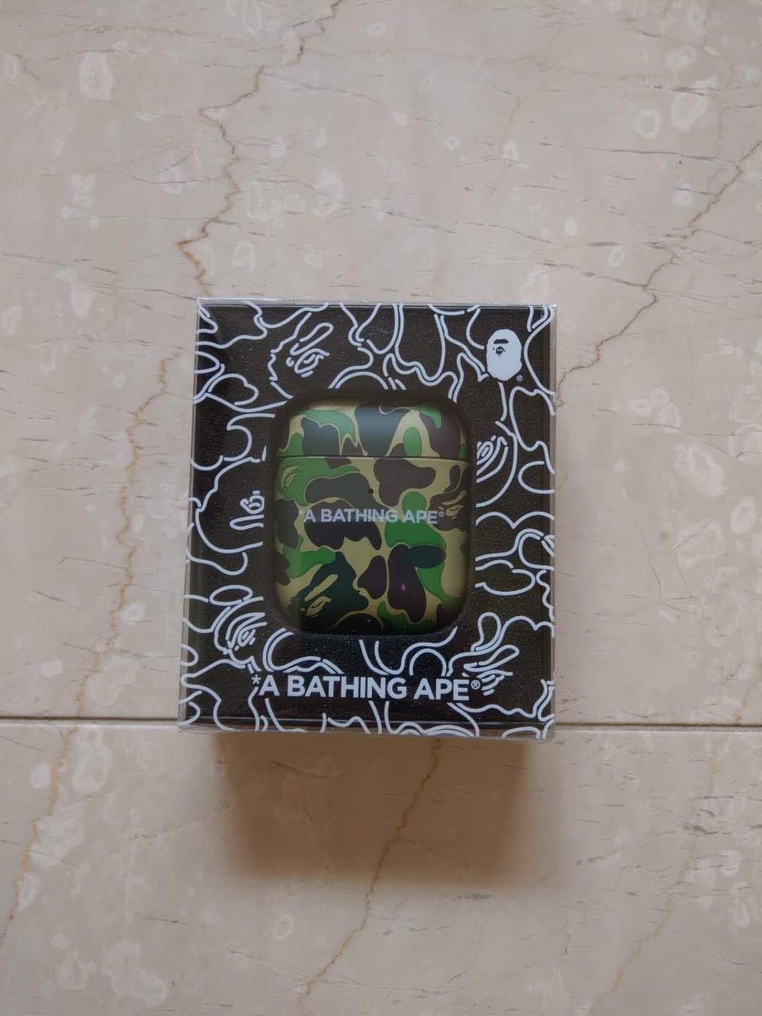 Bape BAPE ABC Camo Airpods Case Green Size ONE SIZE - 1 Thumbnail