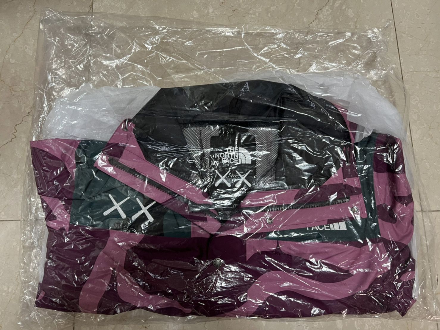 Kaws × The North Face KAWS x The North Face Mountain Parka Jacket Purple/Green Size US M / EU 48-50 / 2 - 6 Thumbnail