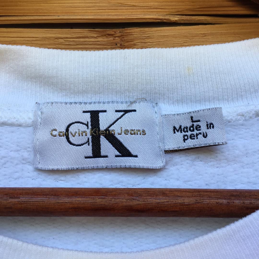 Calvin Klein Vintage 90s Calvin Klein Jeans Sweatshirt Size US L / EU 52-54 / 3 - 7 Thumbnail