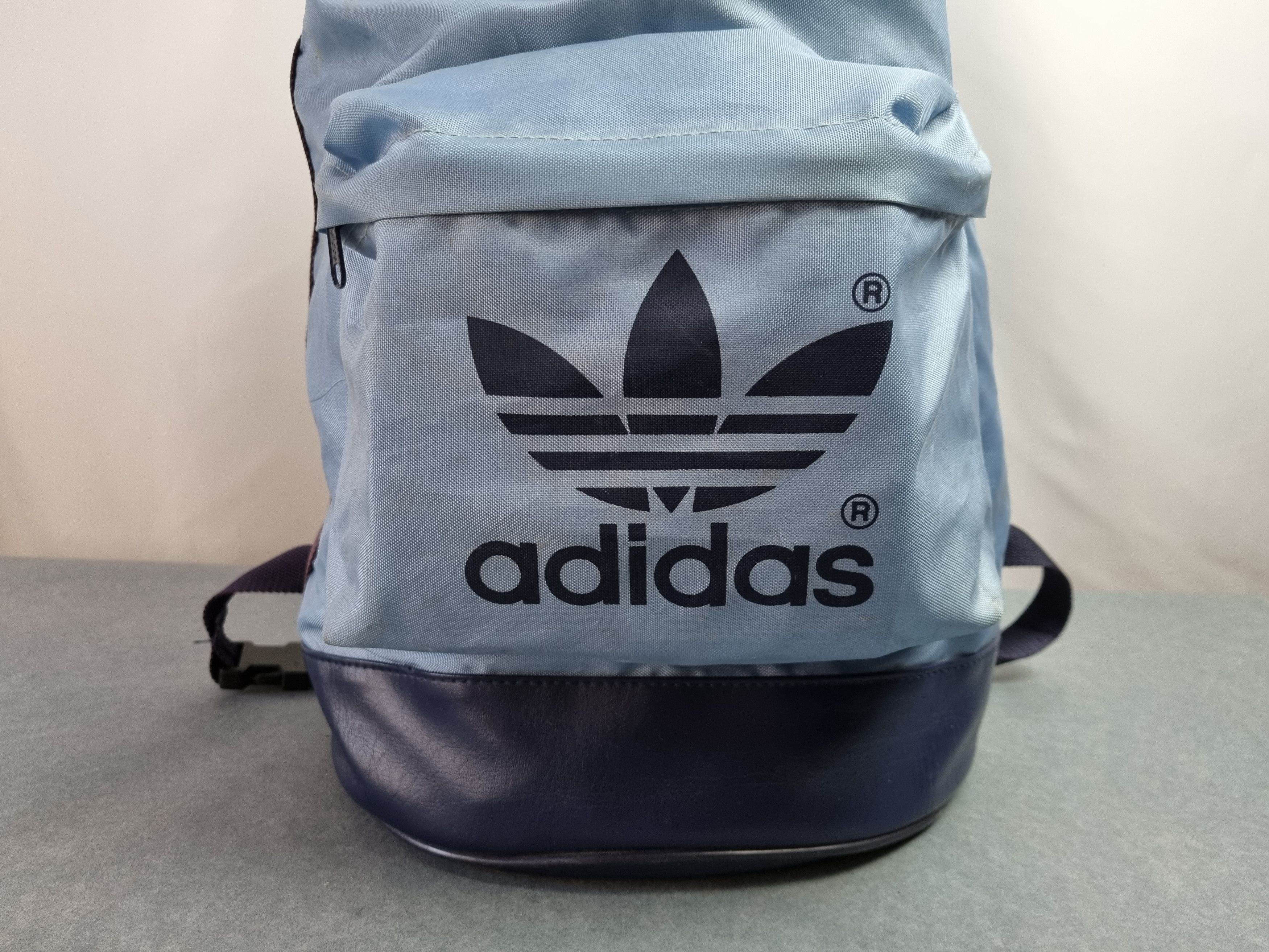 coach evie backpack 22 Cole Haan Women's Alexandria Small Flap Spacious main compartment with Nike Heritage Backpack Green pricerange_Free Shipping Adult Shoe Size:M 9 / W 10
