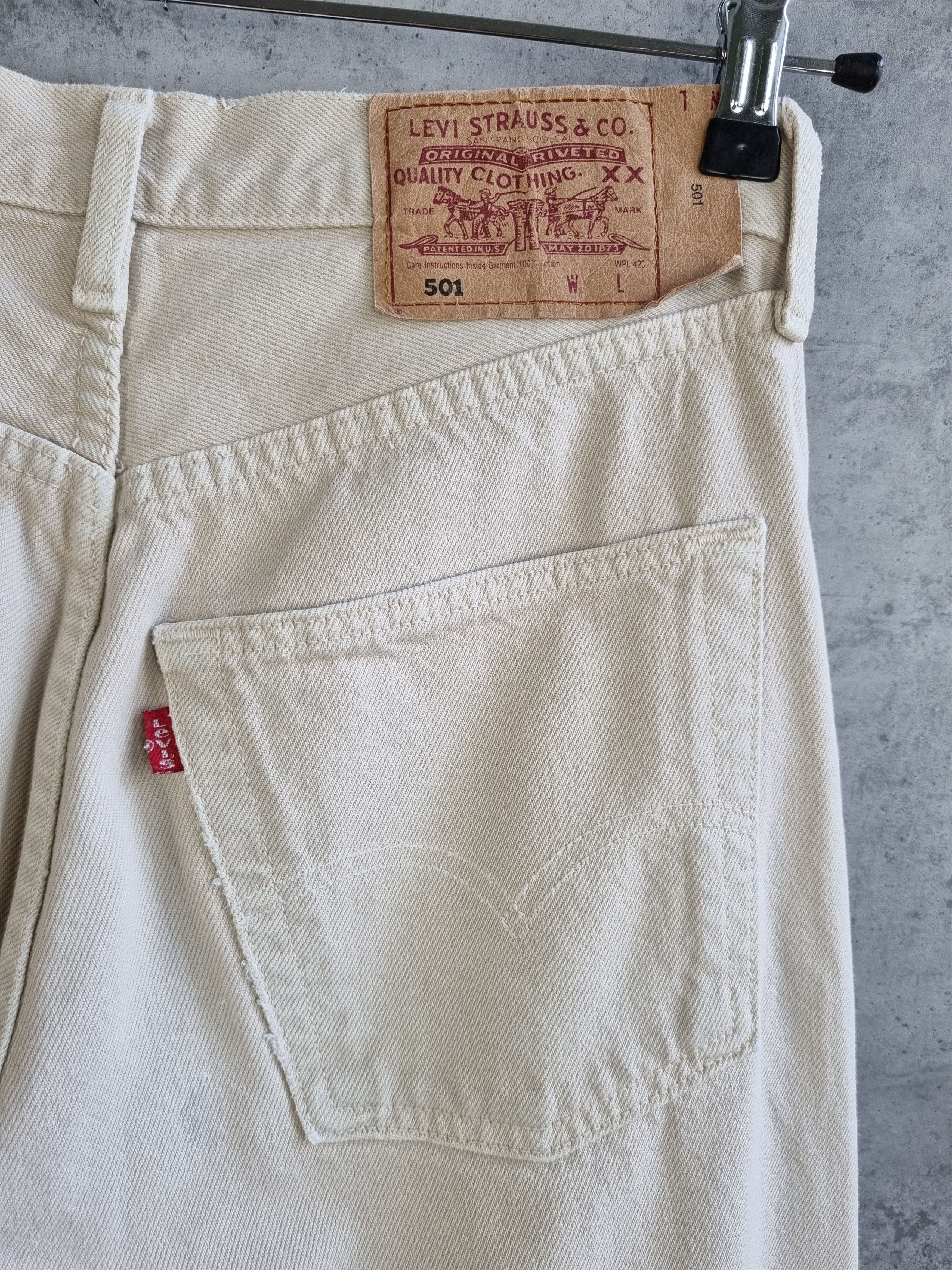 Levi's × Levi's Vintage Clothing × Vintage 90s Levis 501 Red Tab Beige Jean Size US 31 - 6 Thumbnail