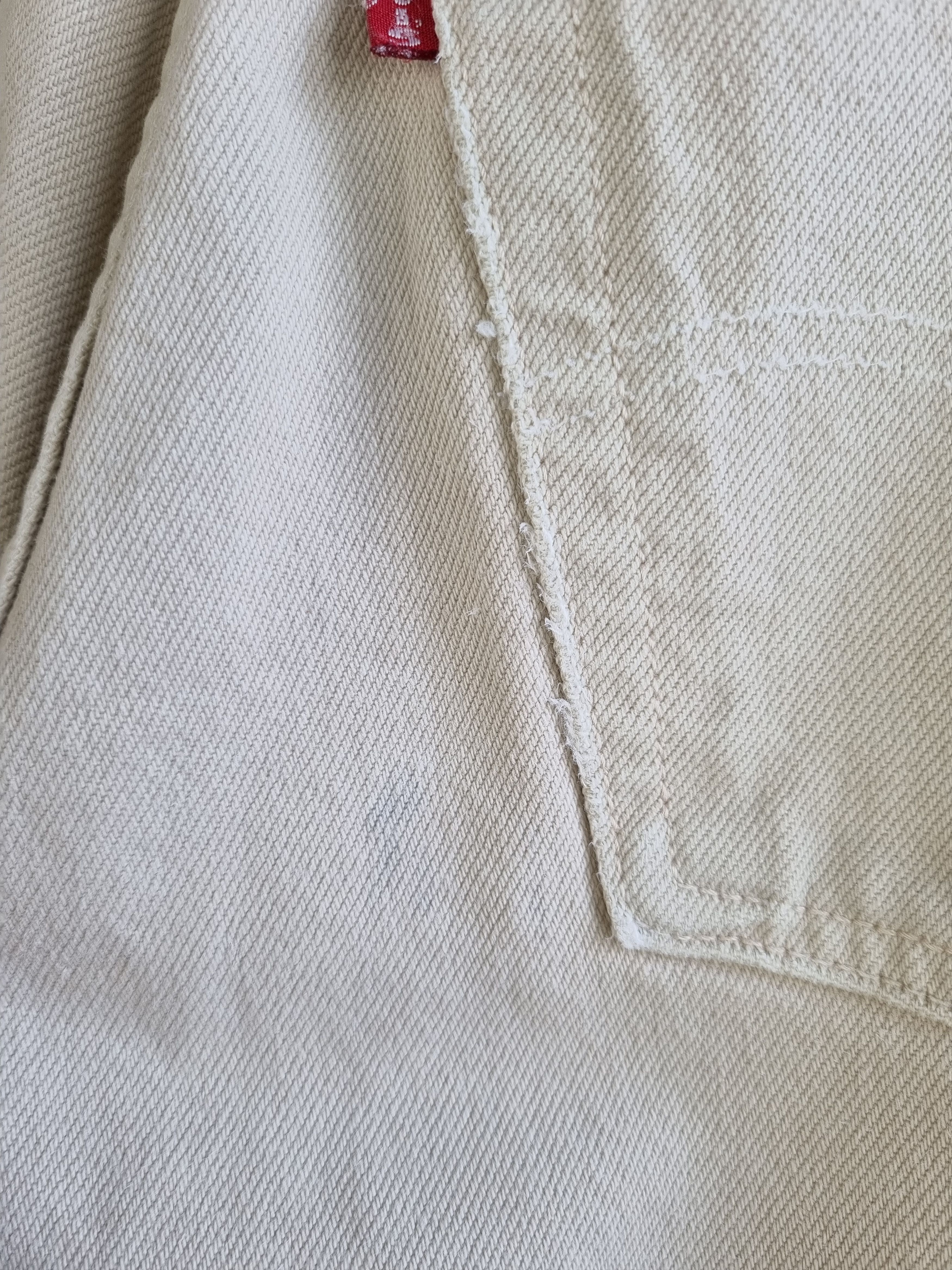 Levi's × Levi's Vintage Clothing × Vintage 90s Levis 501 Red Tab Beige Jean Size US 31 - 11 Thumbnail