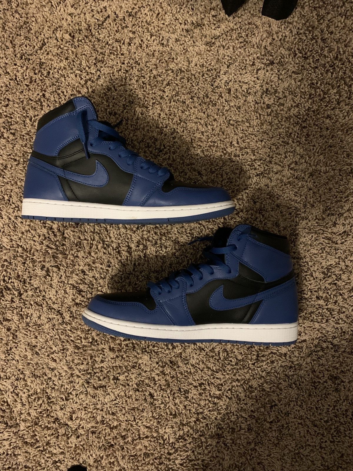 Jordan Brand Air Jordan retro high og high dark marina Size US 11.5 / EU 44-45 - 2 Thumbnail