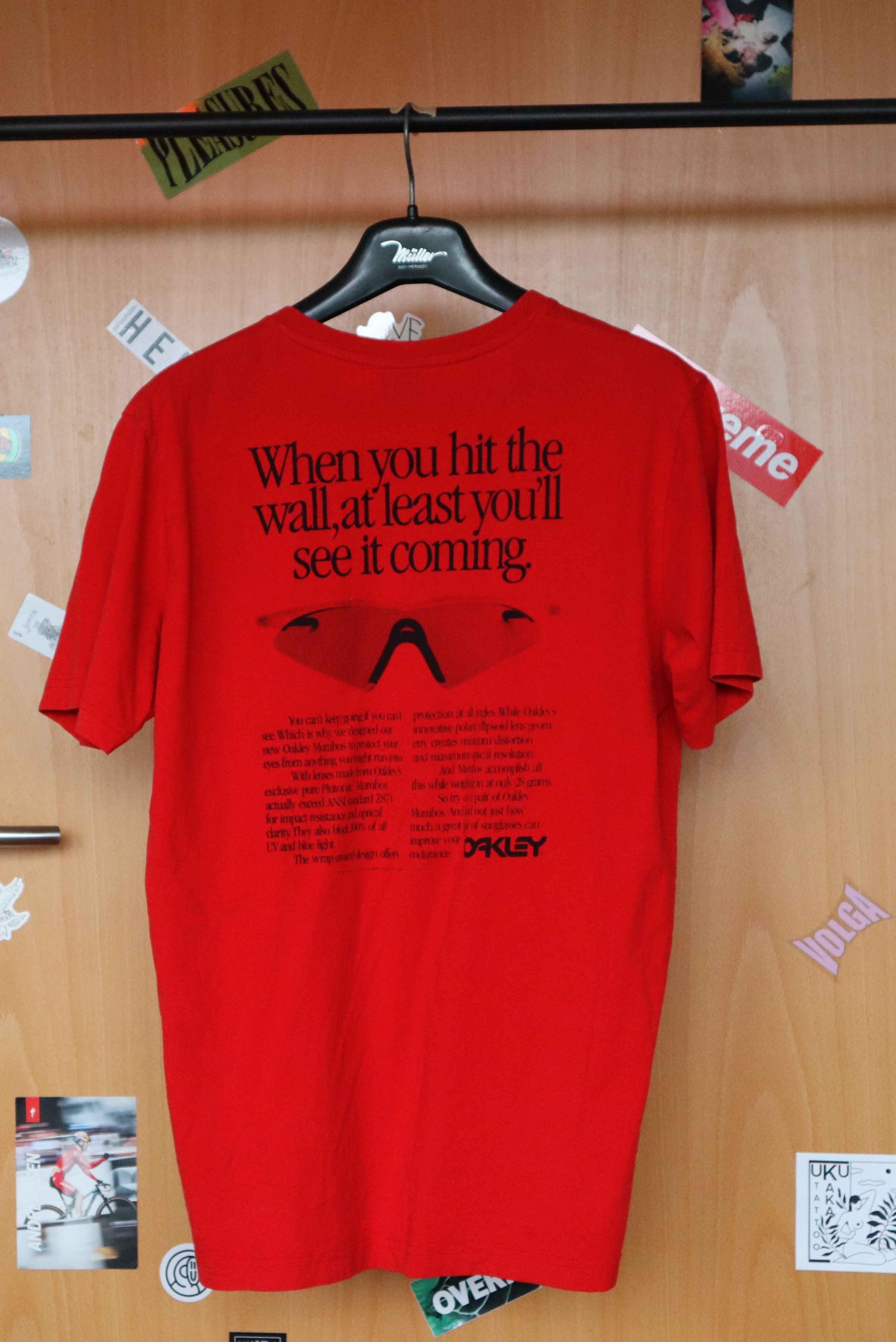 Oakley Oakley Retro T-Shirt Red Size US L / EU 52-54 / 3 - 1 Thumbnail