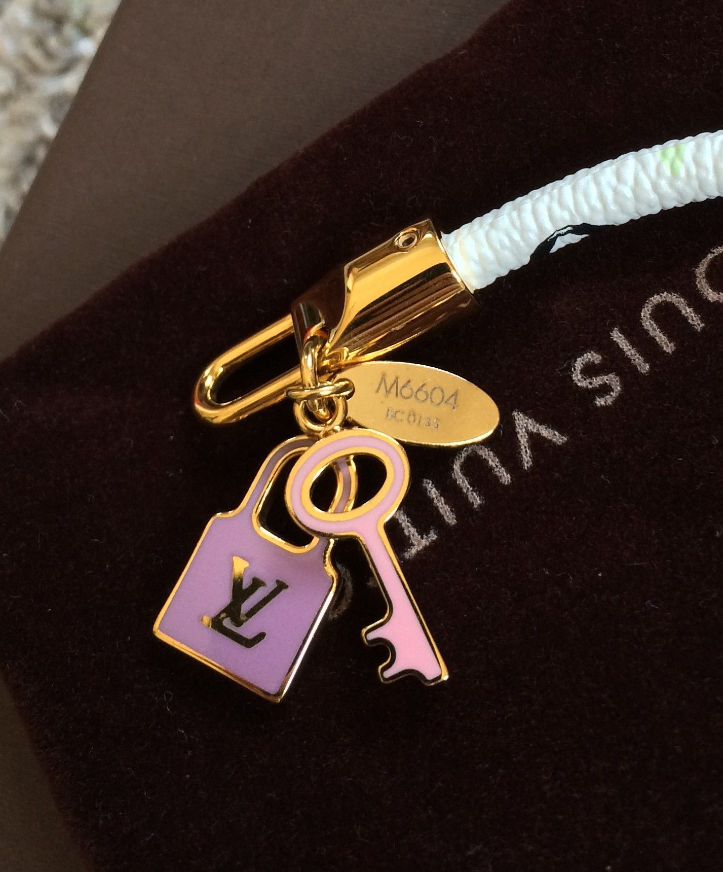 Louis Vuitton × Takashi Murakami S/S 2003 Louis Vuitton x Murakami Monogram Luck It Bracelet Size ONE SIZE - 4 Thumbnail