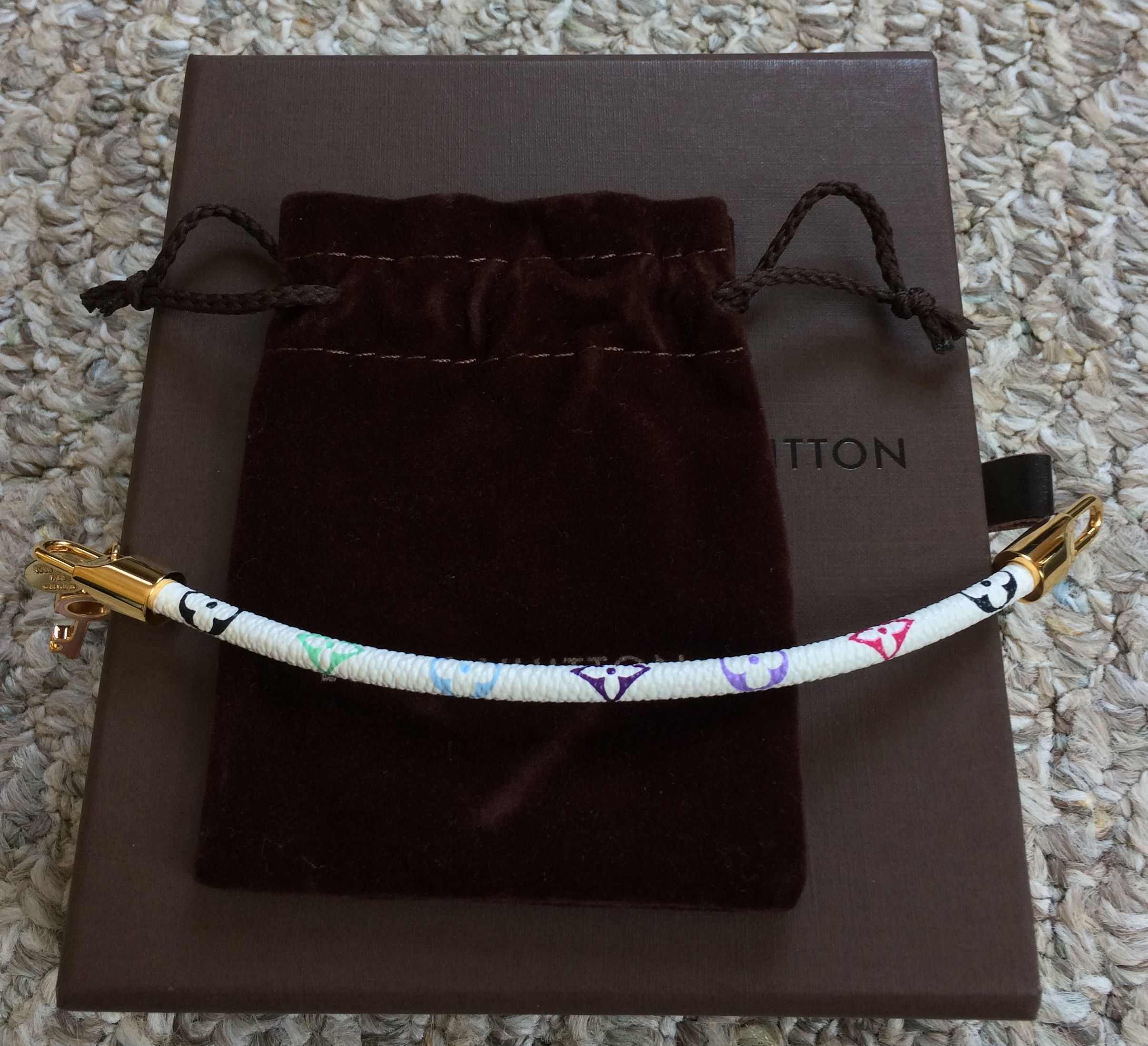 Louis Vuitton × Takashi Murakami S/S 2003 Louis Vuitton x Murakami Monogram Luck It Bracelet Size ONE SIZE - 5 Thumbnail