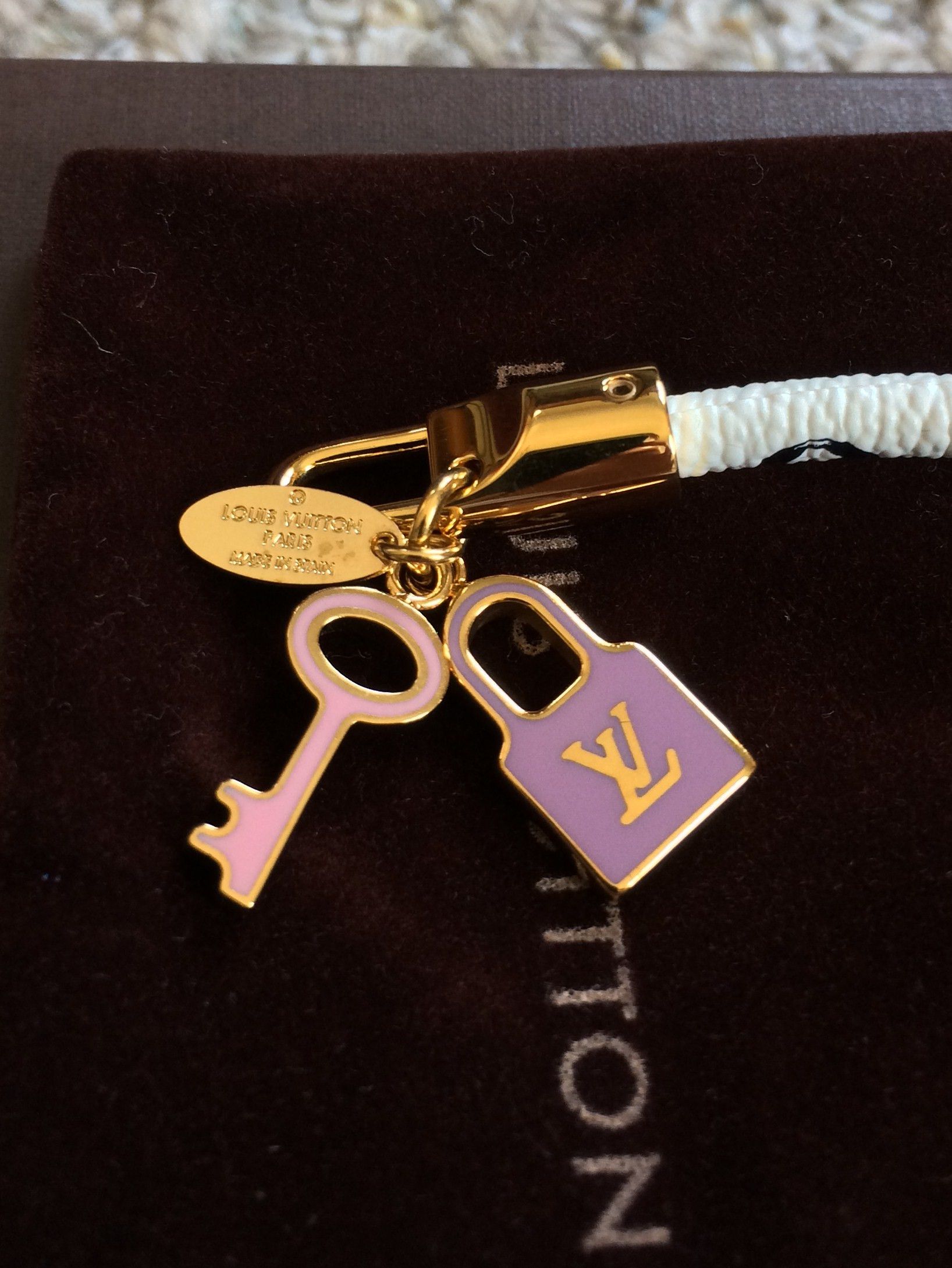 Louis Vuitton × Takashi Murakami S/S 2003 Louis Vuitton x Murakami Monogram Luck It Bracelet Size ONE SIZE - 3 Thumbnail