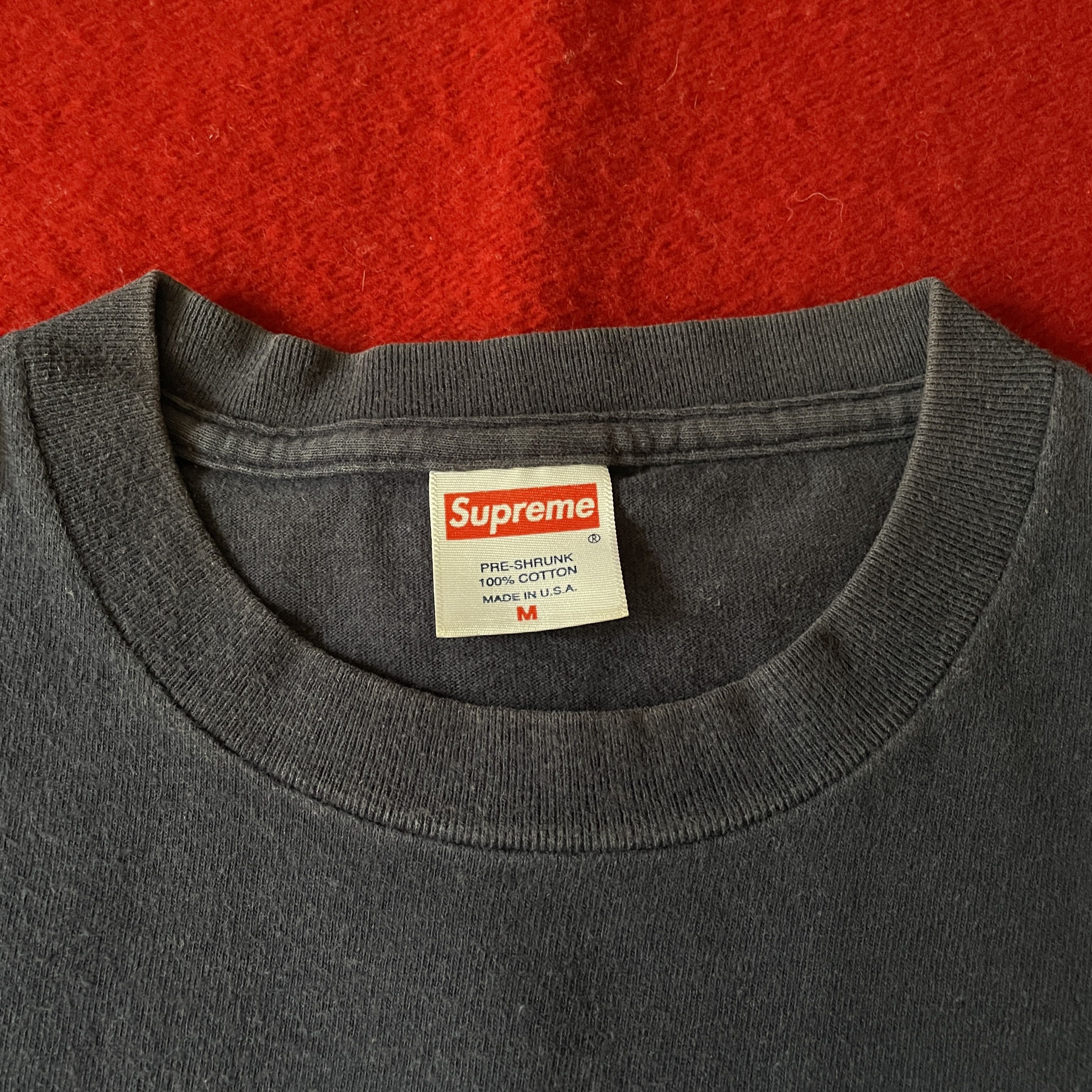 Supreme Supreme Paisley Bandana Navy Box Logo 2001 Tee (OG BANDANA) Size US M / EU 48-50 / 2 - 4 Thumbnail