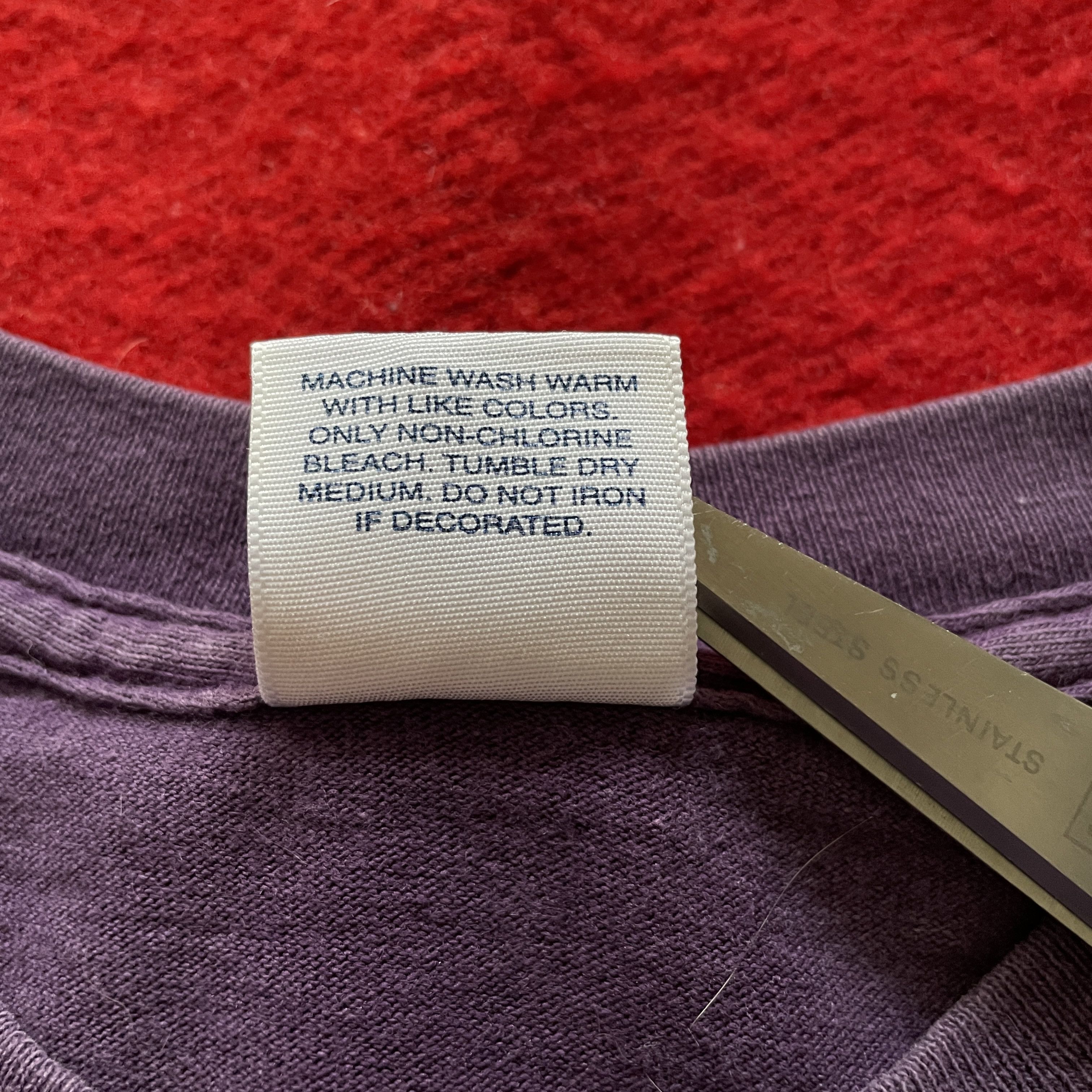 Supreme Supreme - 1999 Purple Tonal Box Logo Tee 90's RARE Size US M / EU 48-50 / 2 - 6 Thumbnail