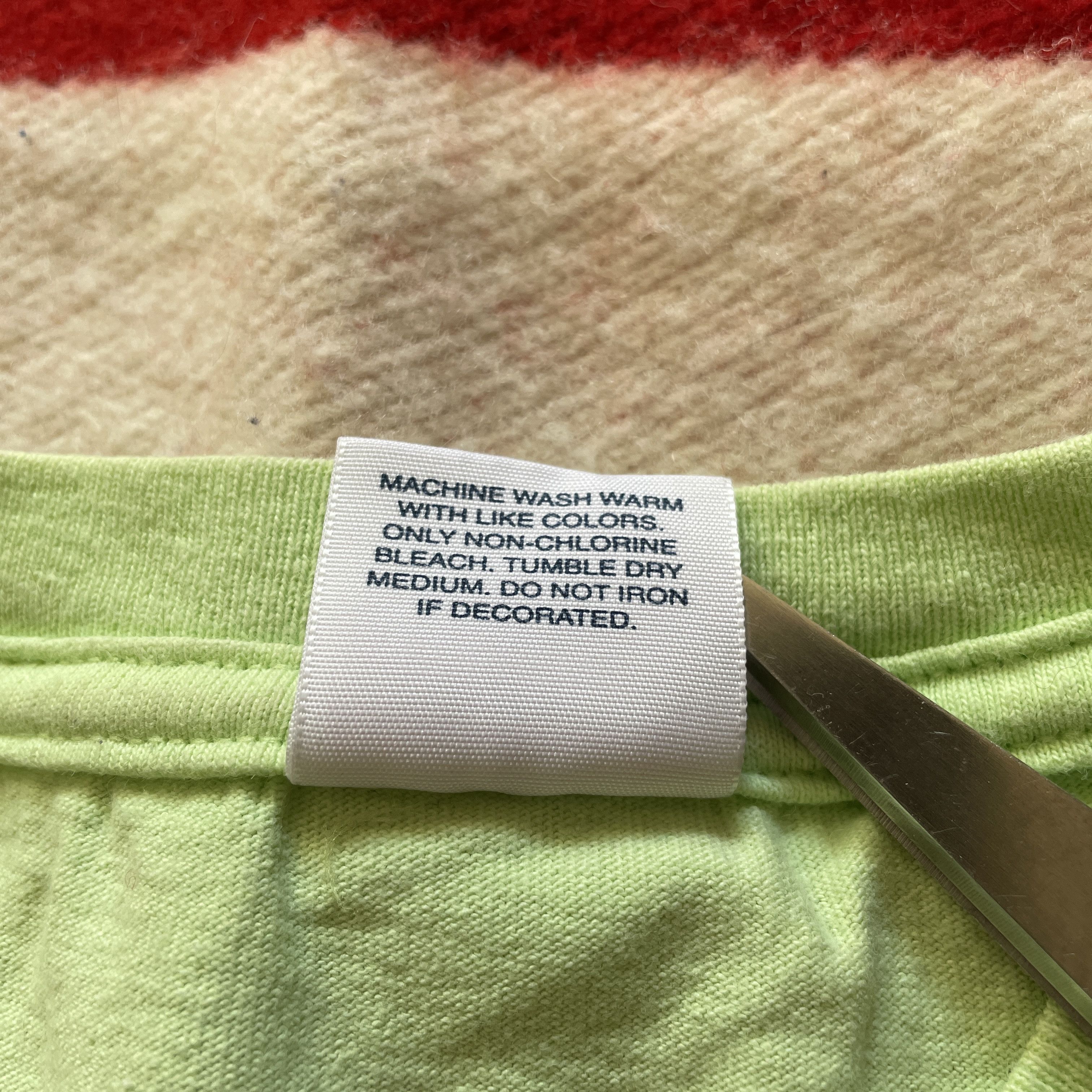 Supreme Supreme - LIME GREEN / BLUE BOX LOGO Tee Shirt | Size M 2006 Size US M / EU 48-50 / 2 - 9 Thumbnail