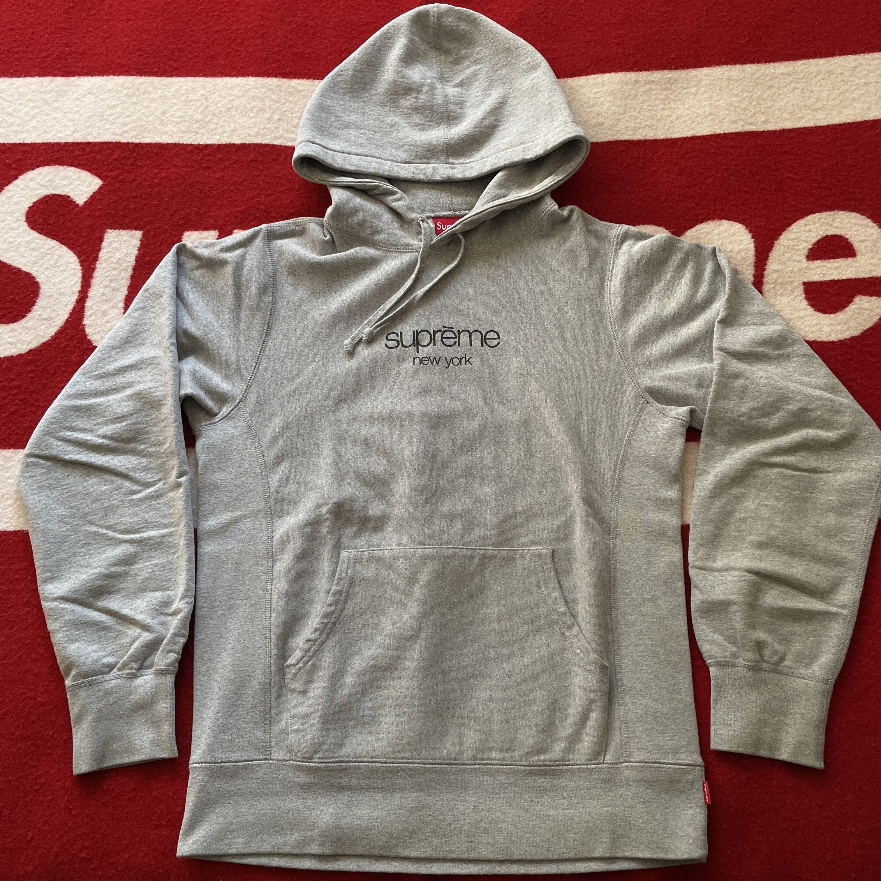image of Supreme - Classic Logo Hoodie Hooded Sweatshirt 2015 in Heather Gray, Men's (Size Medium)