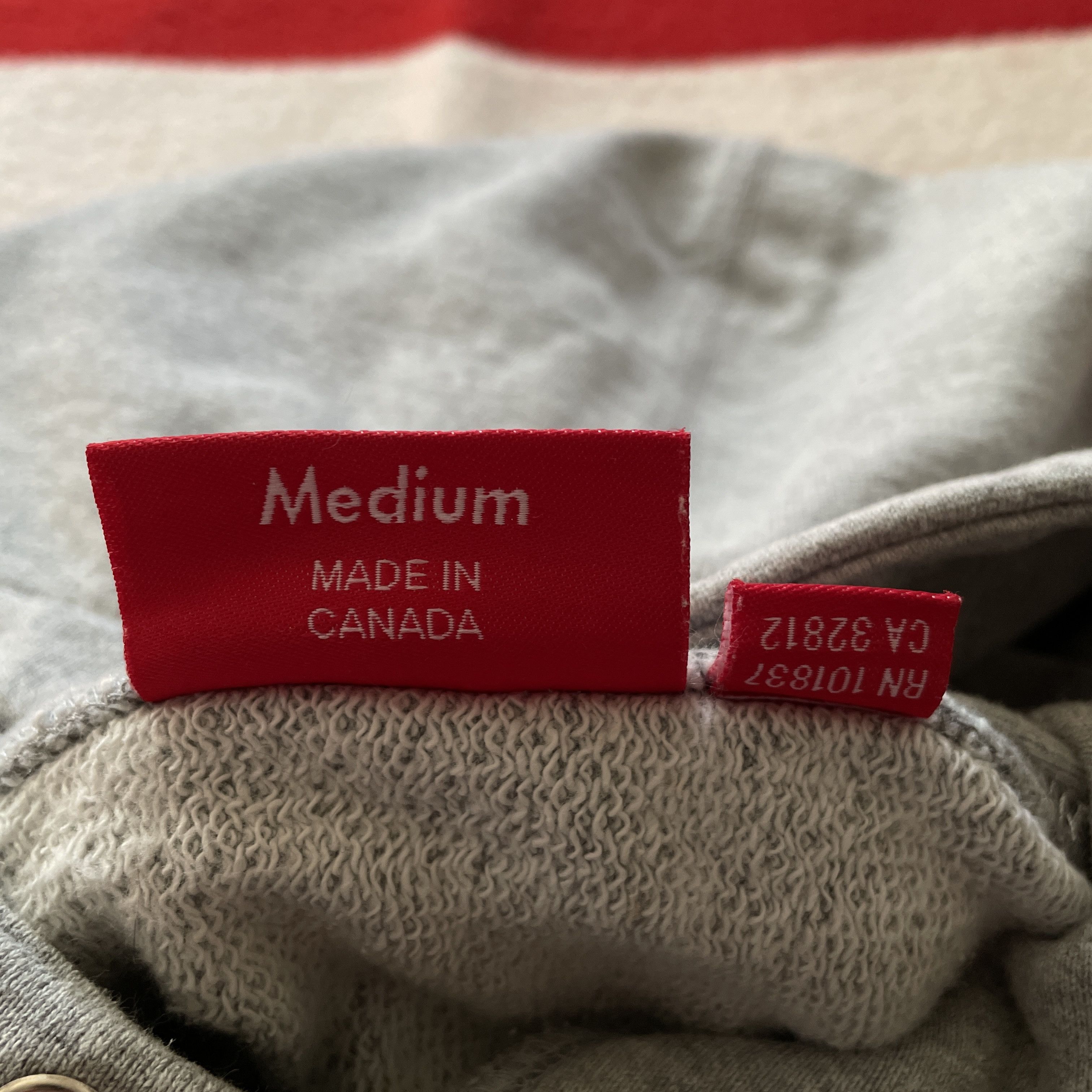 Supreme Supreme - Classic Logo Hoodie Hooded Sweatshirt 2015 Size US M / EU 48-50 / 2 - 5 Thumbnail