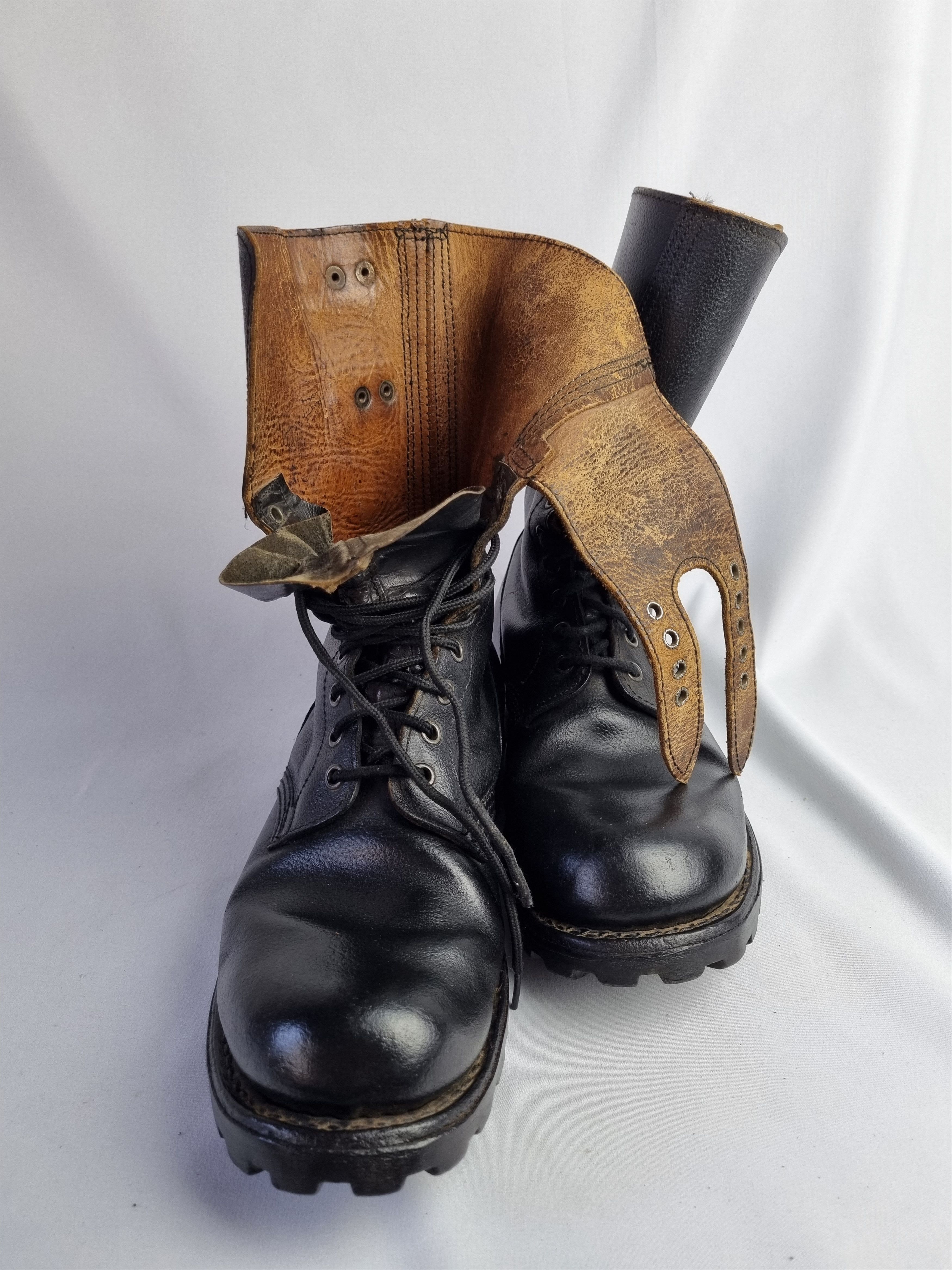 Japanese Brand × Vintage 70s Grenoble Leather Infantry Combat Boots France RickOwnes Size US 10.5 / EU 43-44 - 9 Thumbnail