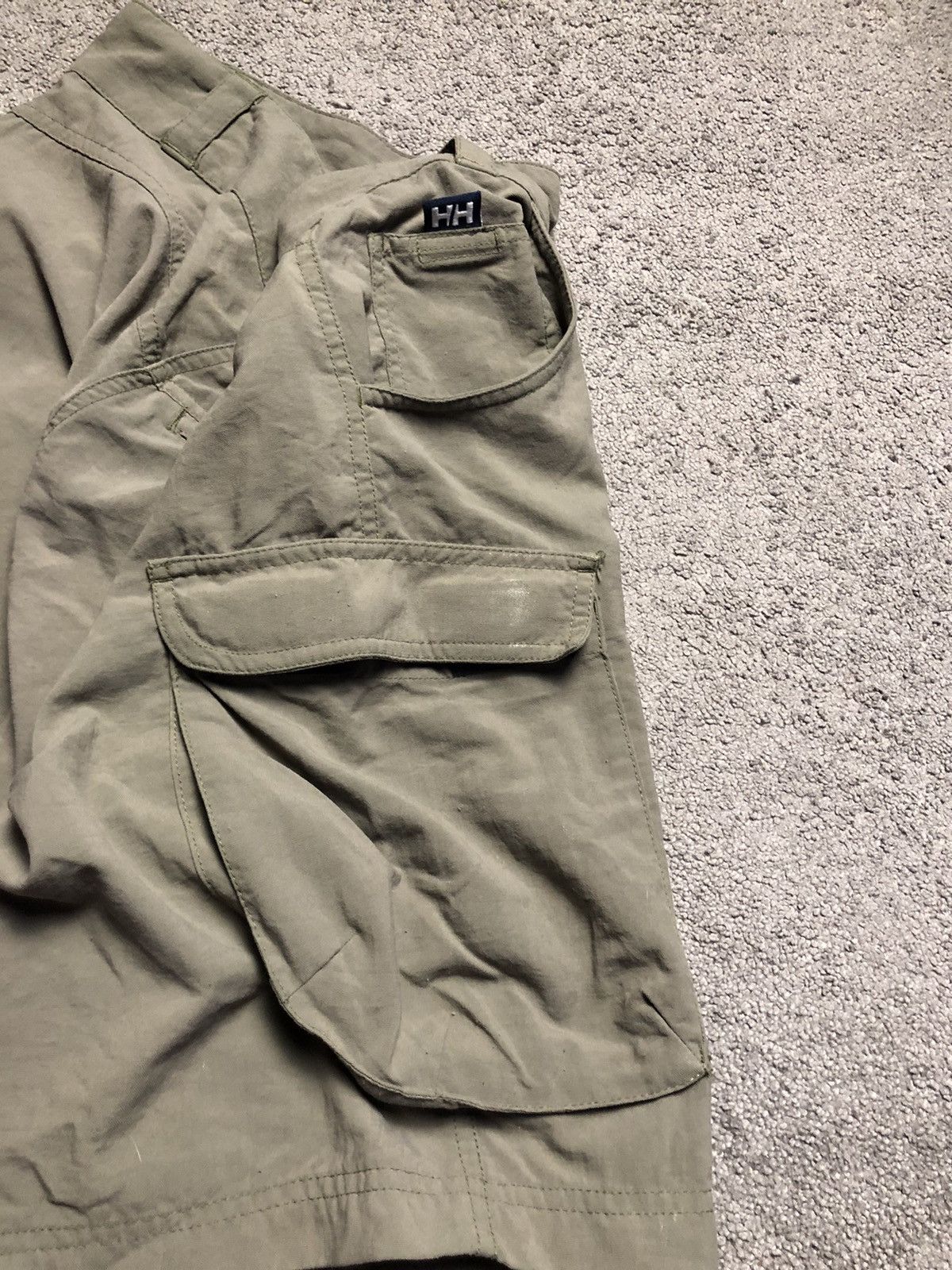 Helly Hansen Helly Hansen Shorts vintage cargo combat utility shorts Size US 30 / EU 46 - 2 Thumbnail