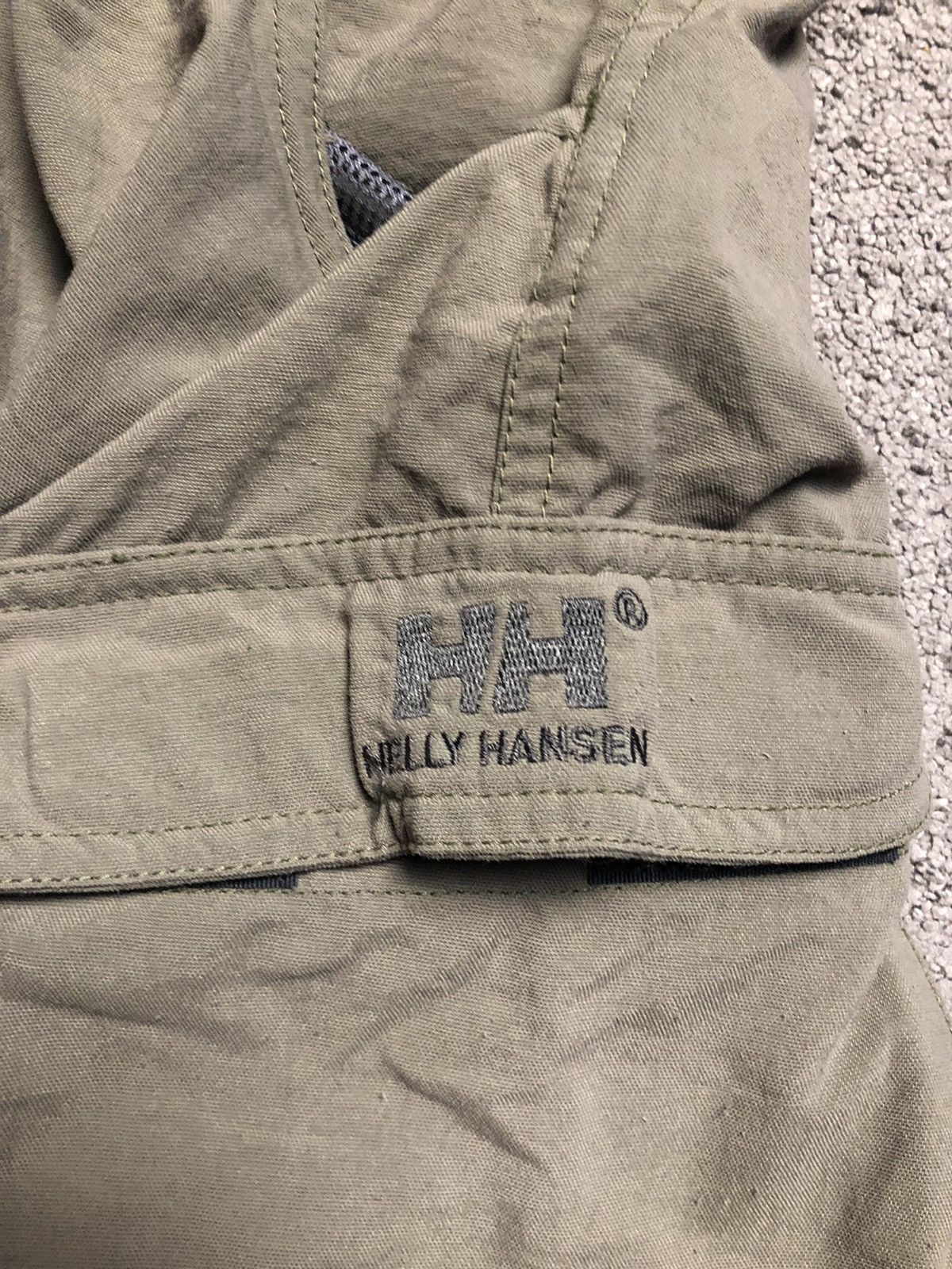 Helly Hansen Helly Hansen Shorts vintage cargo combat utility shorts Size US 30 / EU 46 - 4 Thumbnail