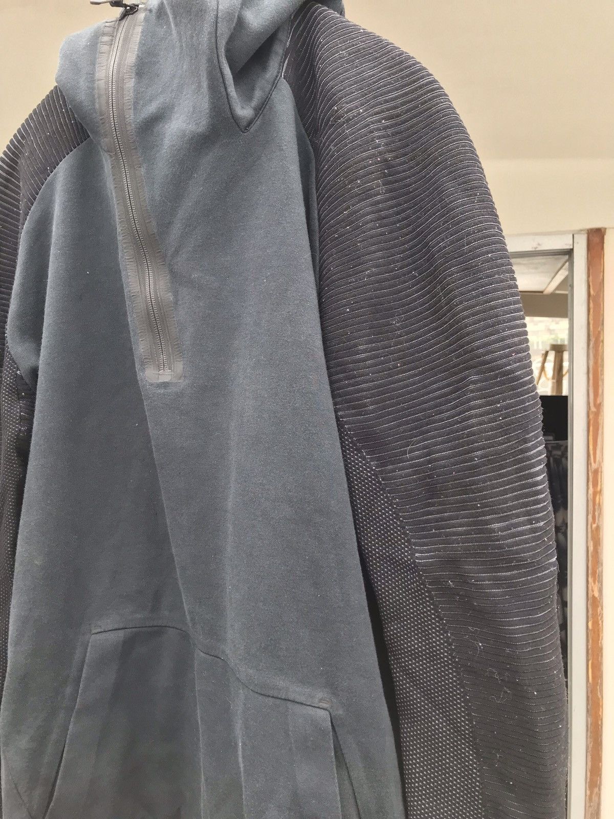 Nike × Nike ACG × Vintage Nike hoodie large faded black tech fleece Size US L / EU 52-54 / 3 - 3 Thumbnail