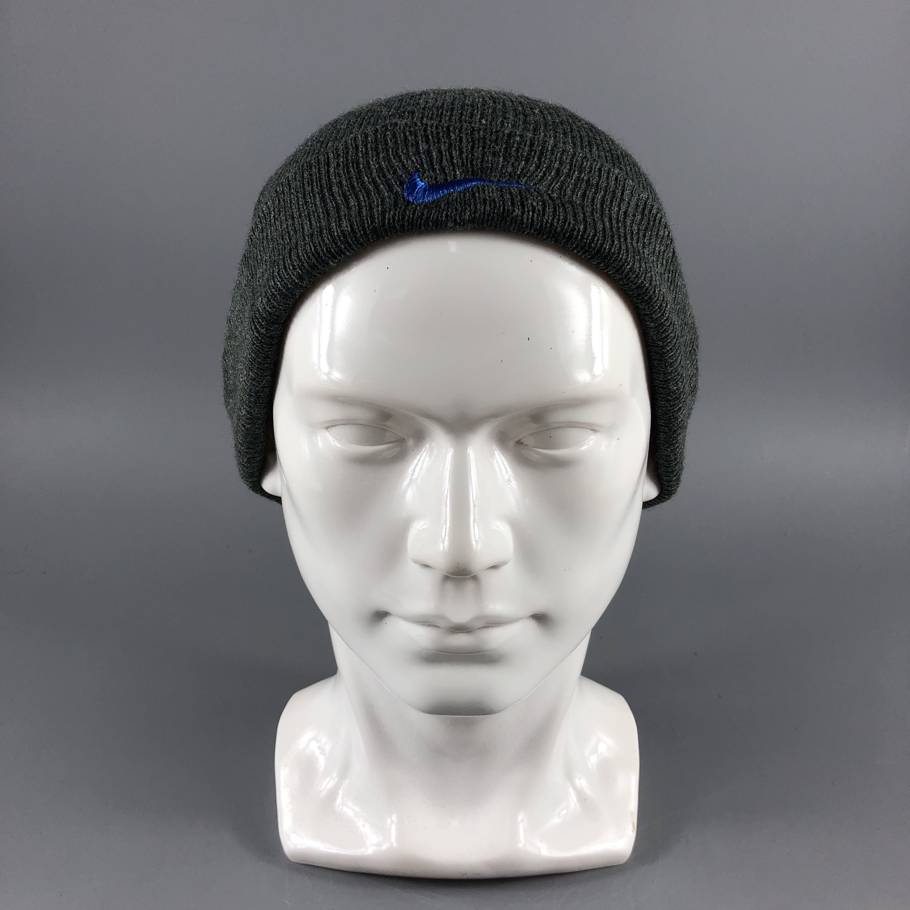 image of Nike Swoosh Beanie Snow Hat Snow Cap B074, Men's