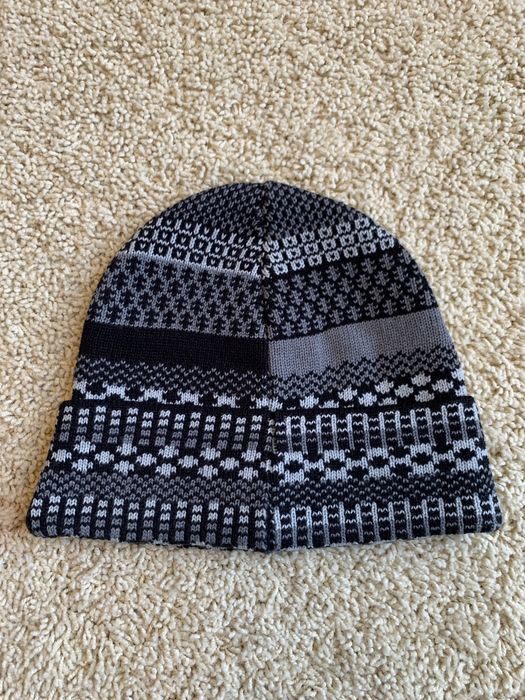 Supreme multi pattern store beanie