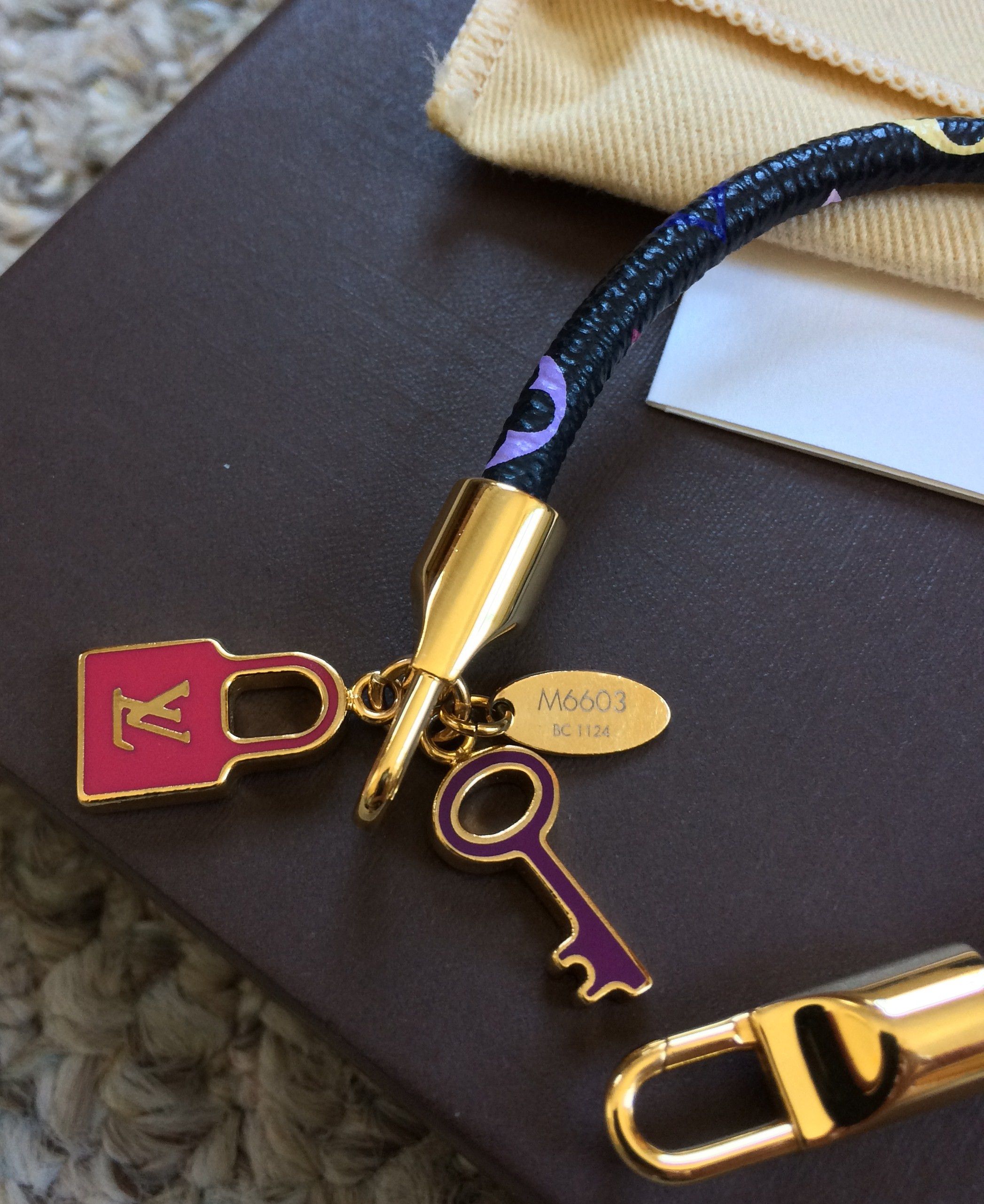 Louis Vuitton × Takashi Murakami S/S 2003 Louis Vuitton x Murakami Monogram Luck It Bracelet Size ONE SIZE - 4 Thumbnail