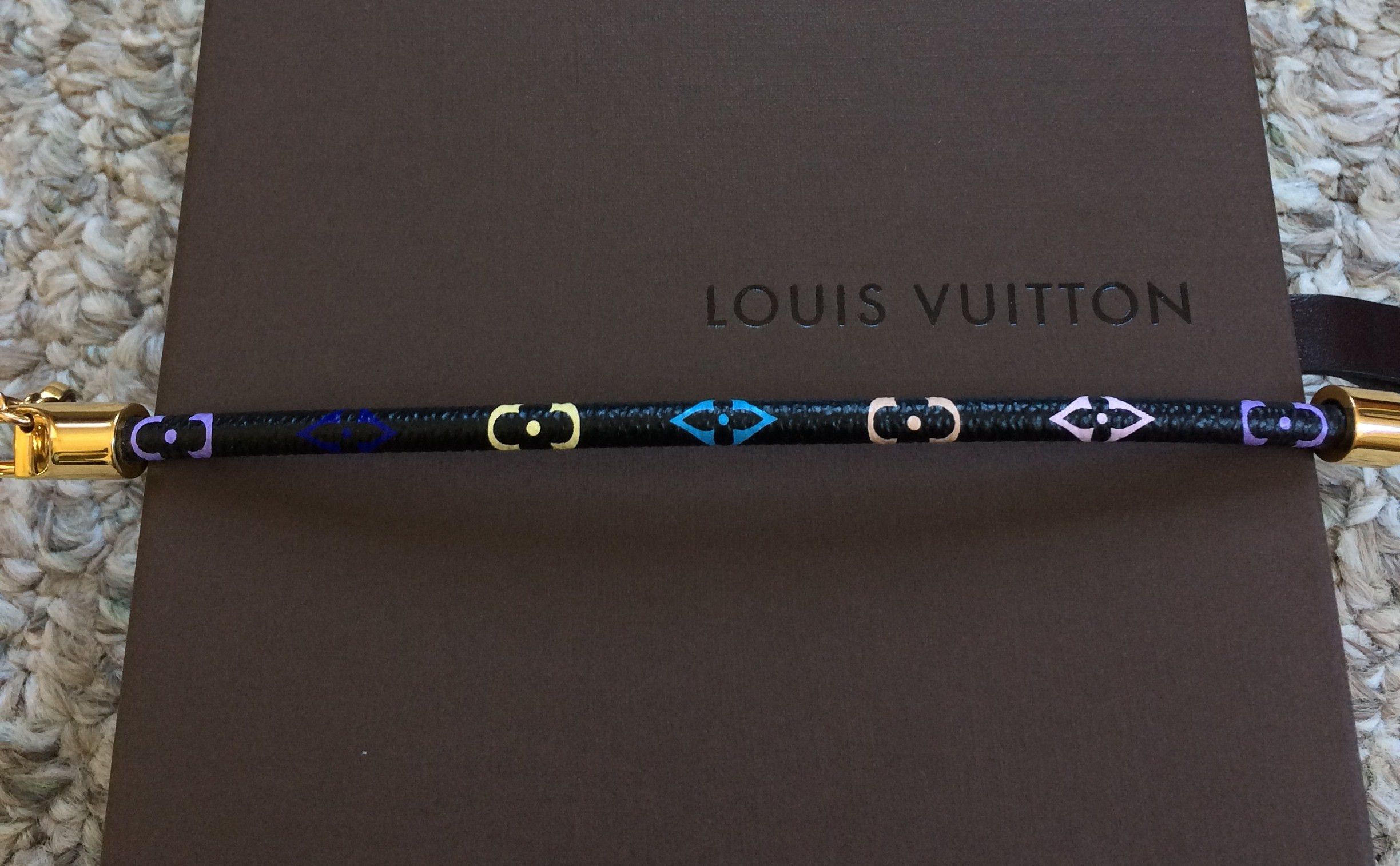 Louis Vuitton × Takashi Murakami S/S 2003 Louis Vuitton x Murakami Monogram Luck It Bracelet Size ONE SIZE - 5 Thumbnail