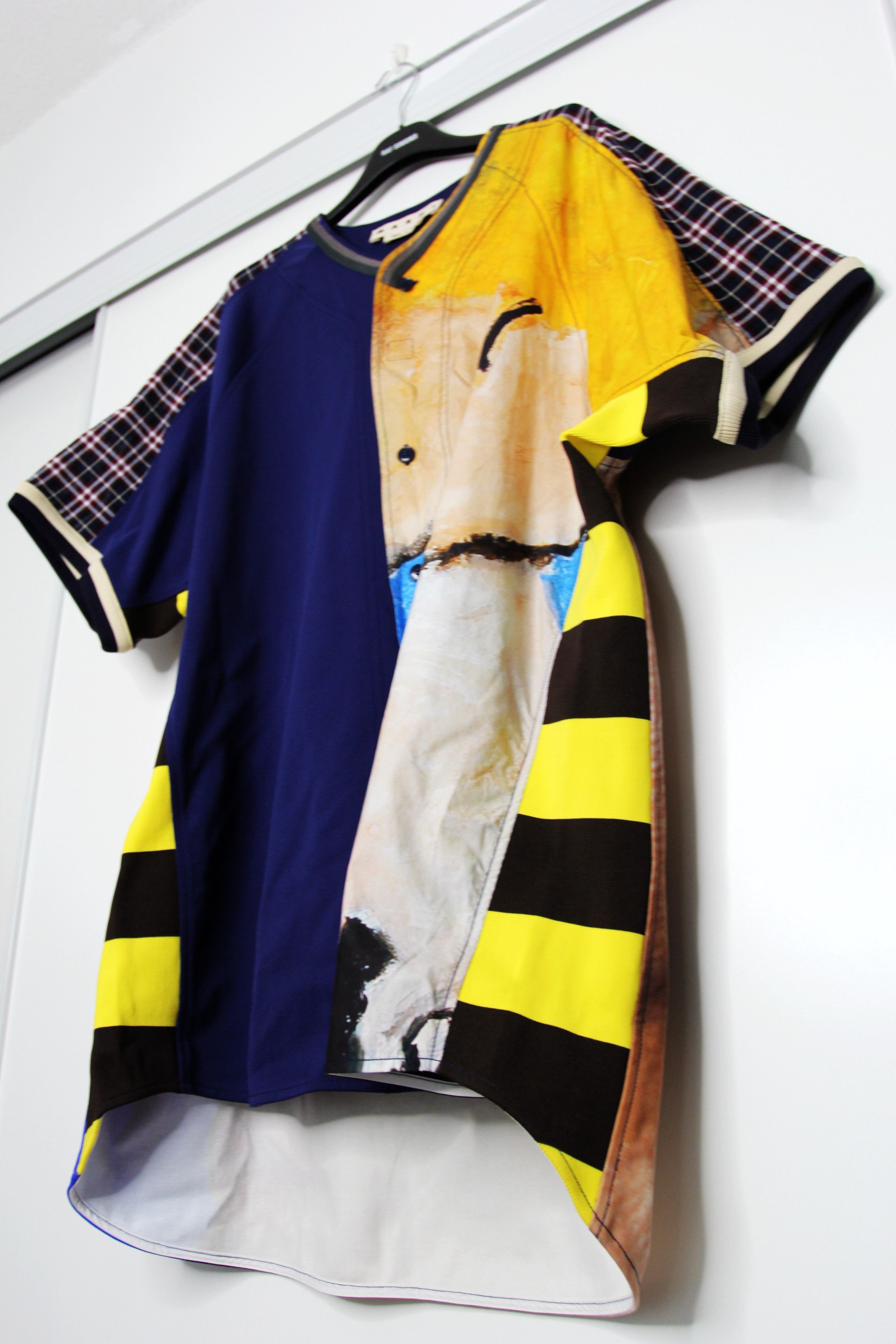 Marni SS19 MARNI OVERSIZED PRINTED COLLAGE SHIRT 48 Size US M / EU 48-50 / 2 - 7 Thumbnail