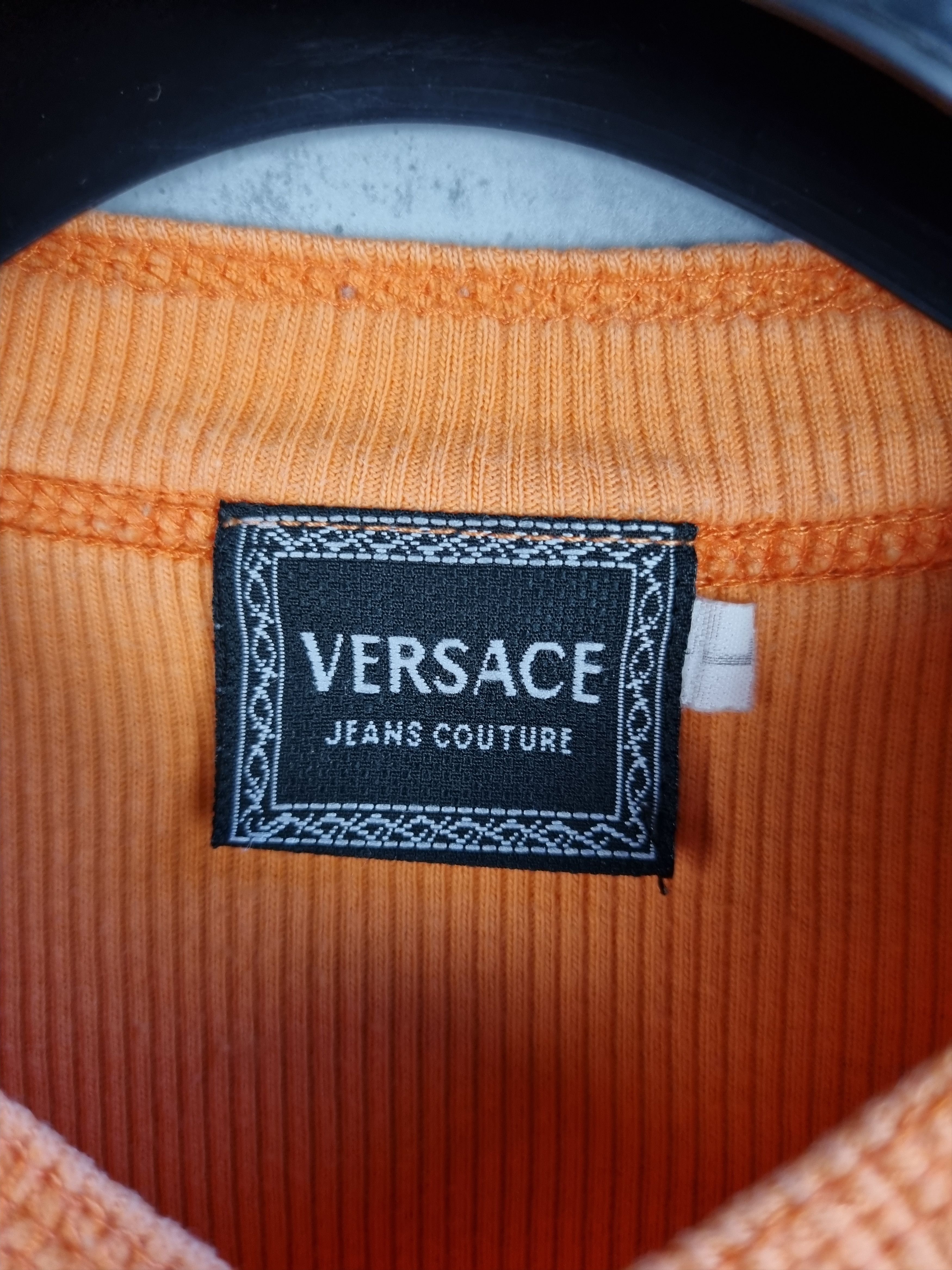 Versace × Versace Jeans Couture × Vintage Vintage Versace Logo Buttons Attractive Tee Shirt Size US S / EU 44-46 / 1 - 4 Thumbnail