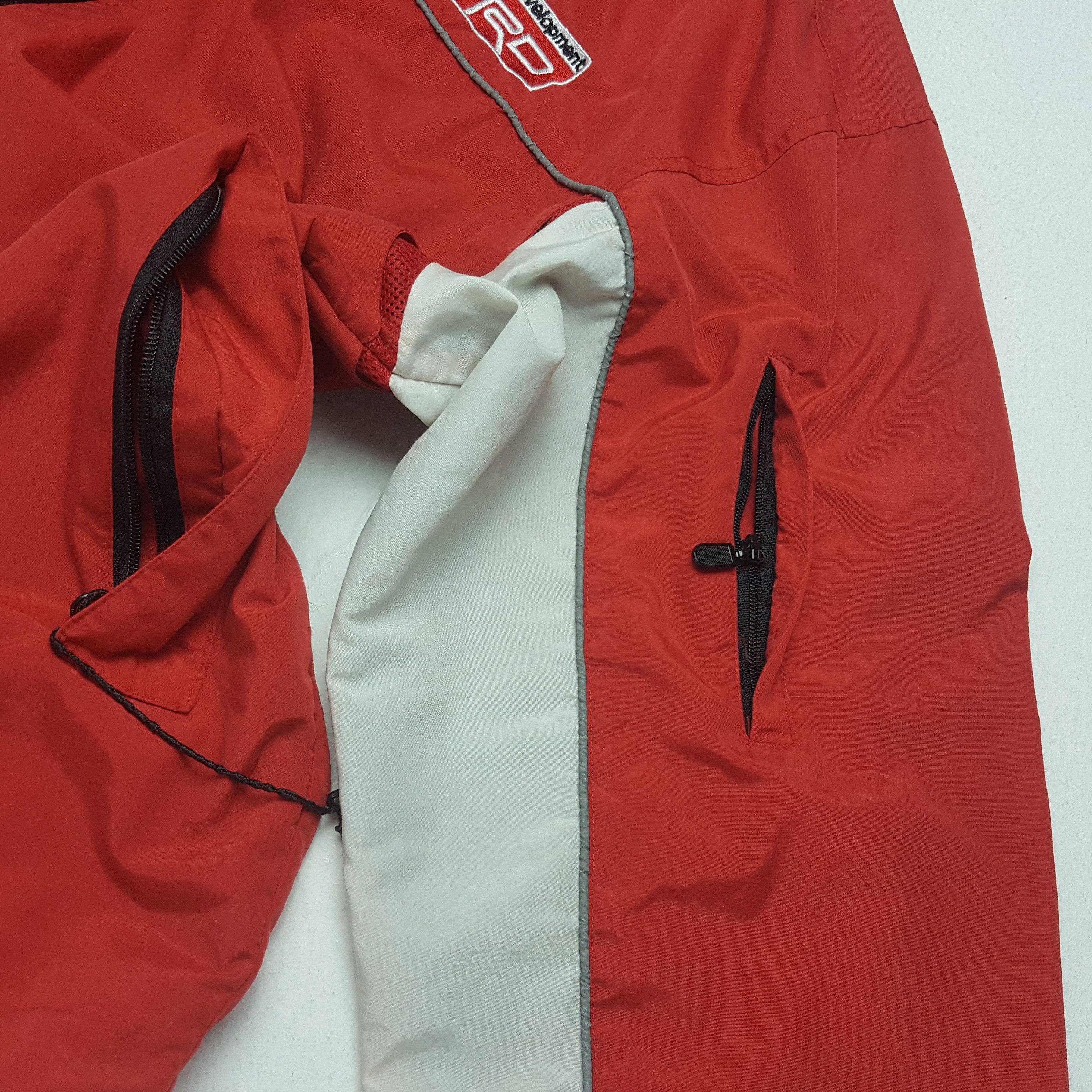 Japanese Brand × Vintage RACING DEVELOPMENT TRD Windbreaker Jacket Size US L / EU 52-54 / 3 - 7 Thumbnail