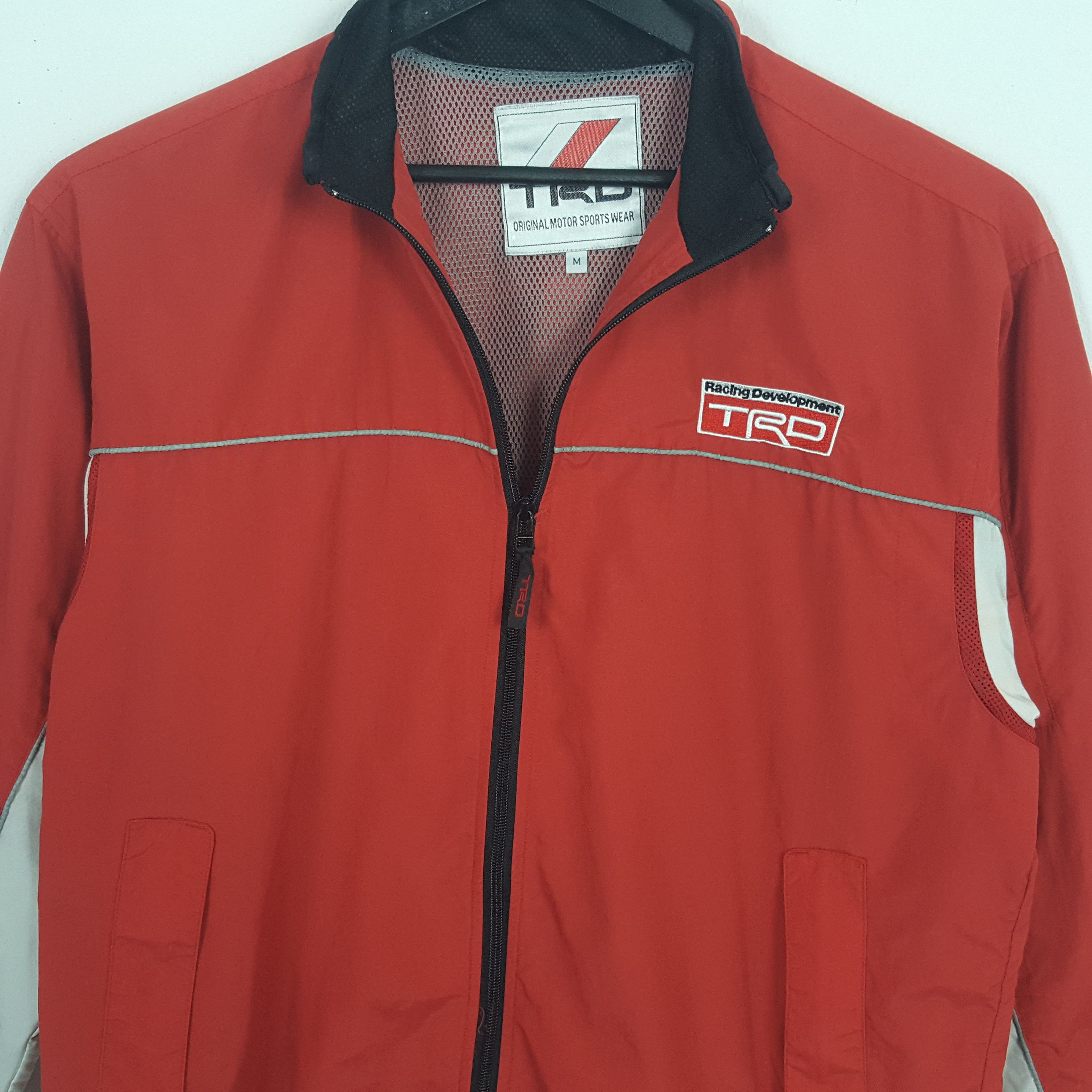 Japanese Brand × Vintage RACING DEVELOPMENT TRD Windbreaker Jacket Size US L / EU 52-54 / 3 - 4 Thumbnail