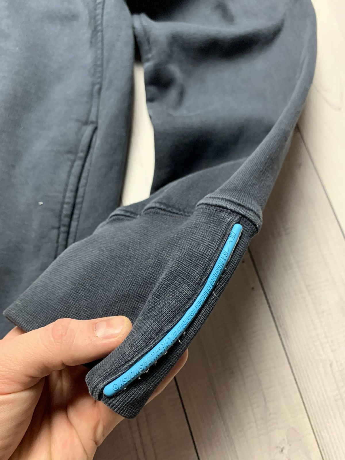 Nike × Vintage Vintage Hoodie Nike swoosh logo size M Size US M / EU 48-50 / 2 - 3 Thumbnail