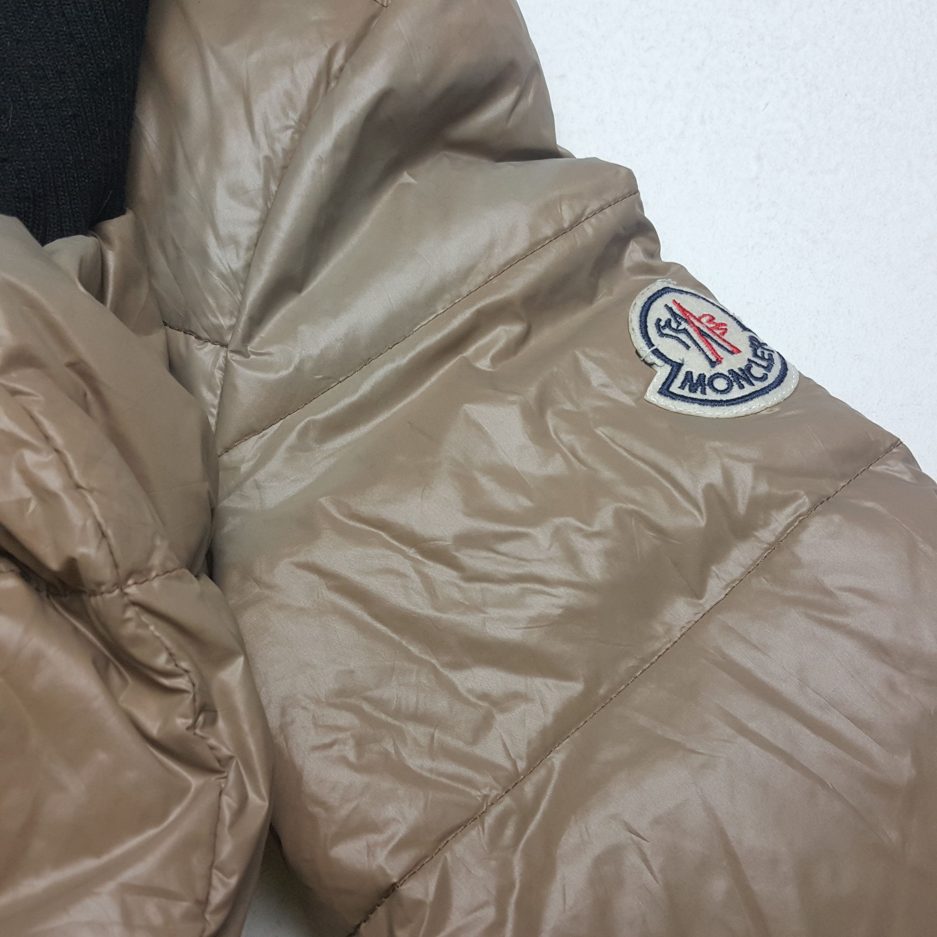 Vintage MONCLER Puffer Jacket For Woman’s Size S / US 4 / IT 40 - 6 Thumbnail