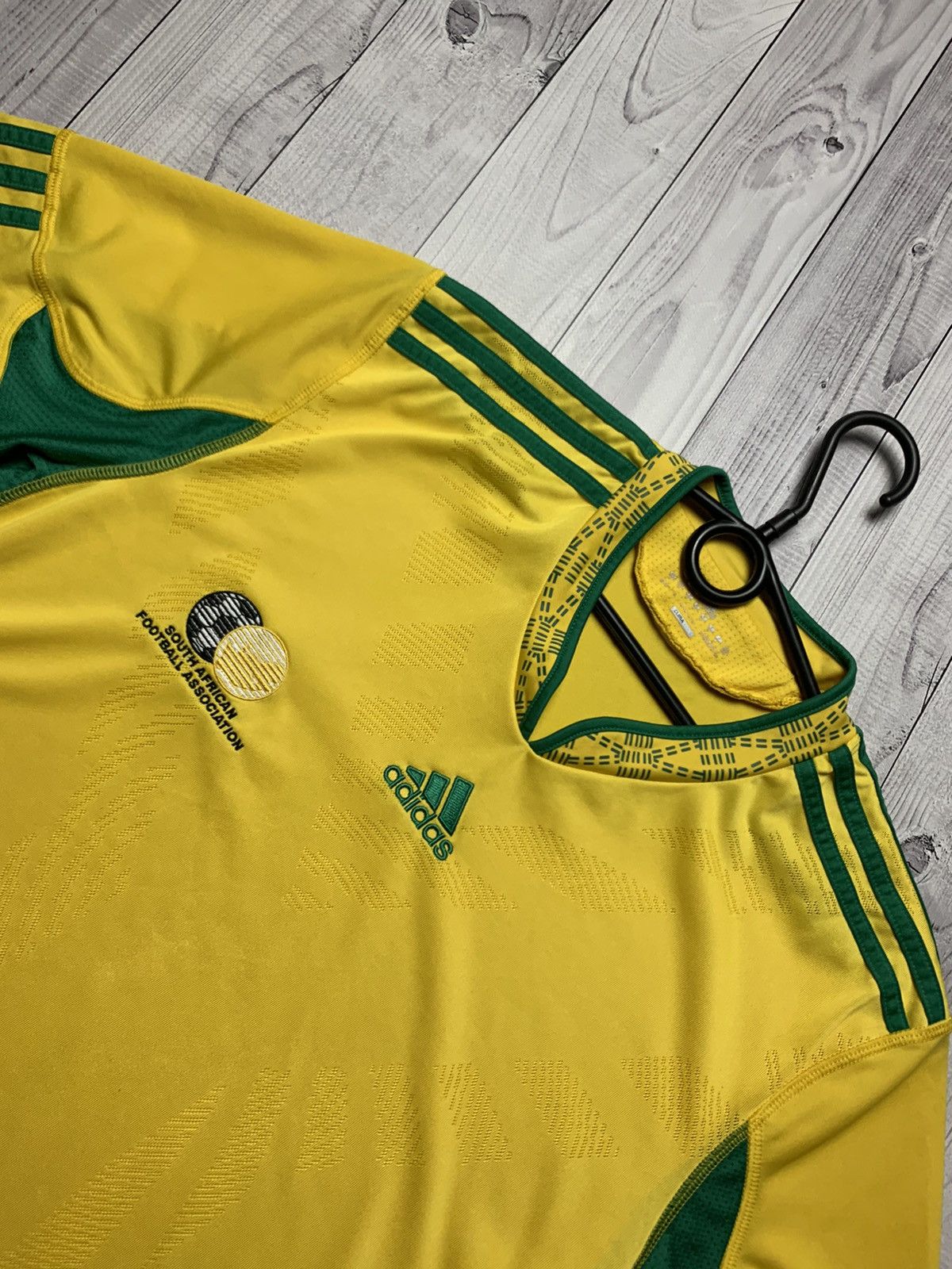 Adidas × Vintage Vintage South Africa adidas soccer jersey size M Size US M / EU 48-50 / 2 - 2 Thumbnail