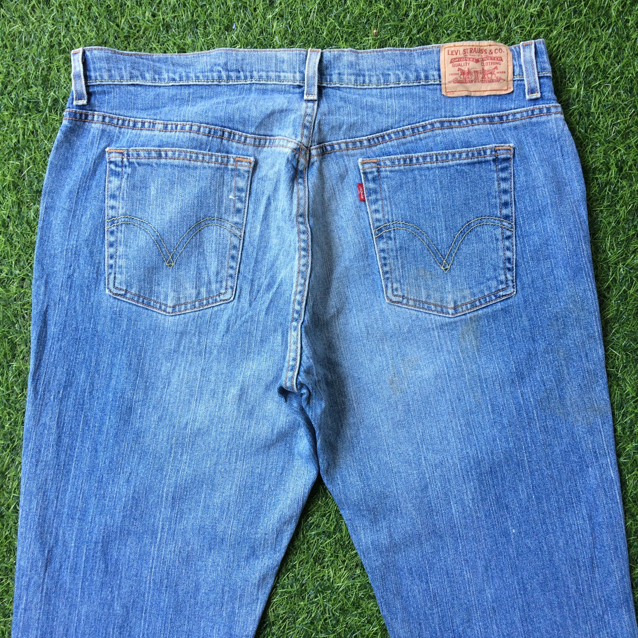Levi's × Vintage Distressed Levis 515 Light Wash Bootcut Jeans #B-532 Size 37" - 4 Thumbnail