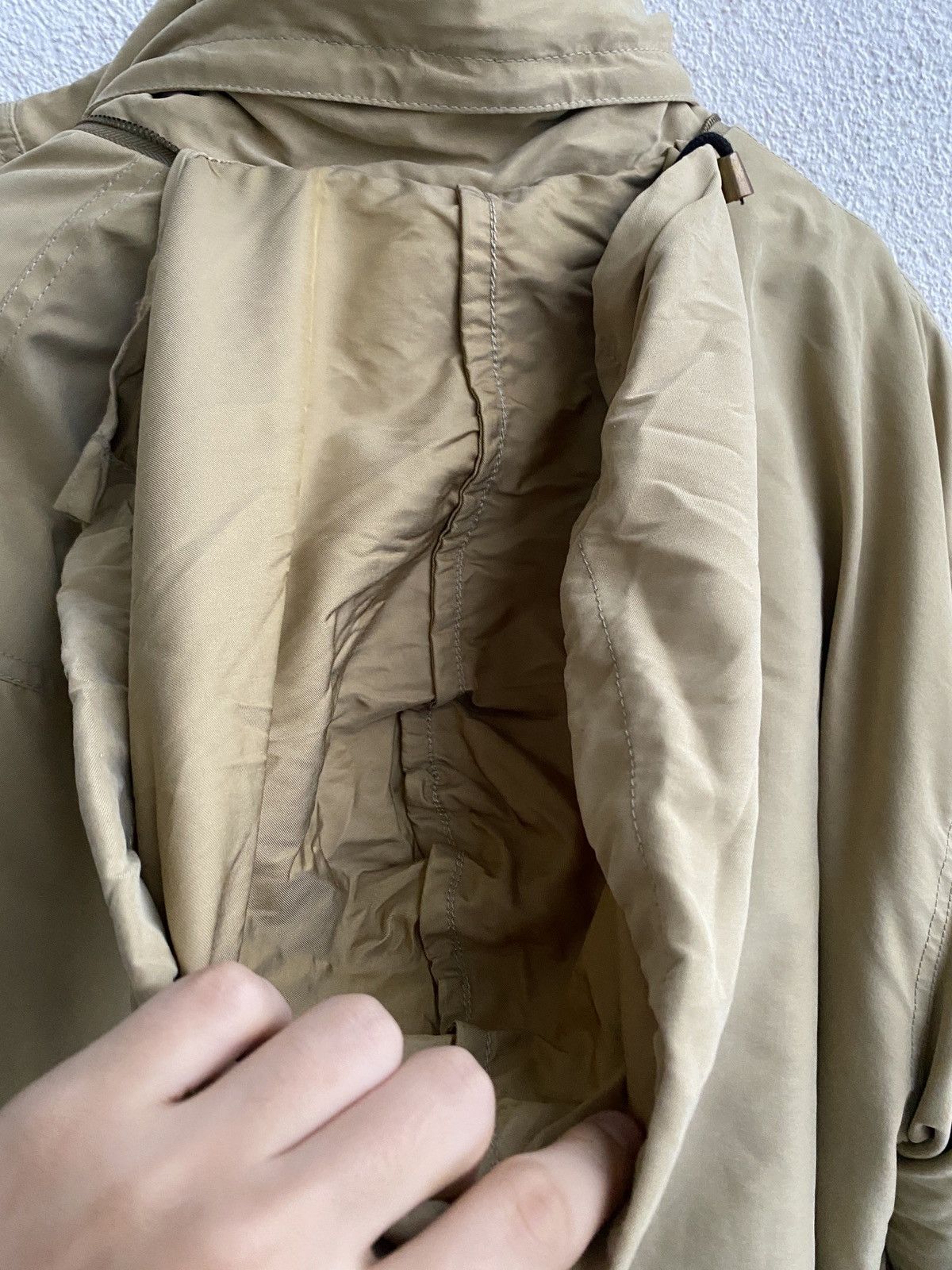 Yves Saint Laurent Warm YSL Jacket Parka Beige Size US L / EU 52-54 / 3 - 14 Thumbnail