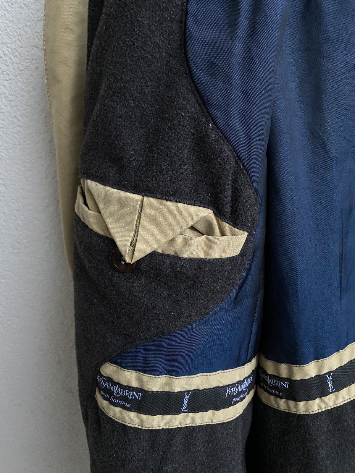 Yves Saint Laurent Warm YSL Jacket Parka Beige Size US L / EU 52-54 / 3 - 16 Thumbnail