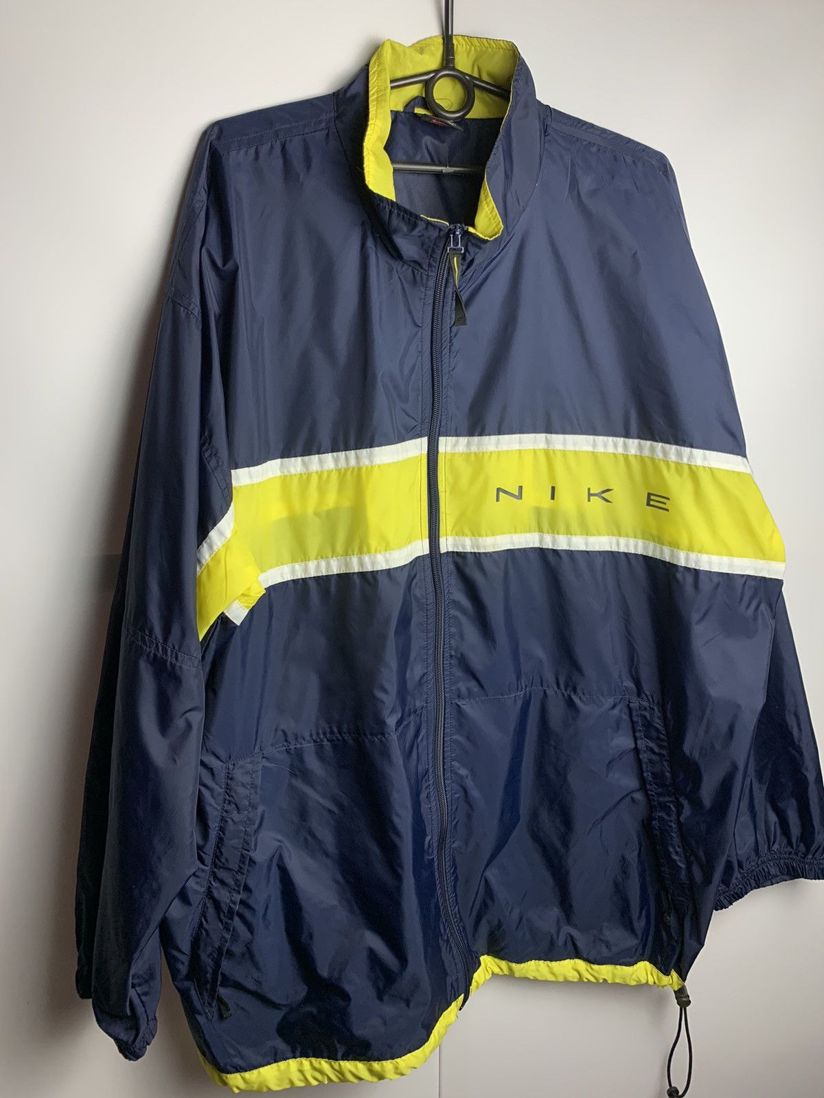 Vintage Nike light jacket logo swoosh size XXL