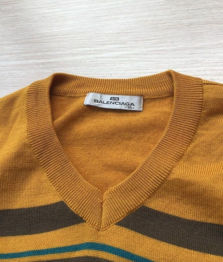 Balenciaga Balenciaga vest x balenciaga knitwear Size US S / EU 44-46 / 1 - 4 Thumbnail