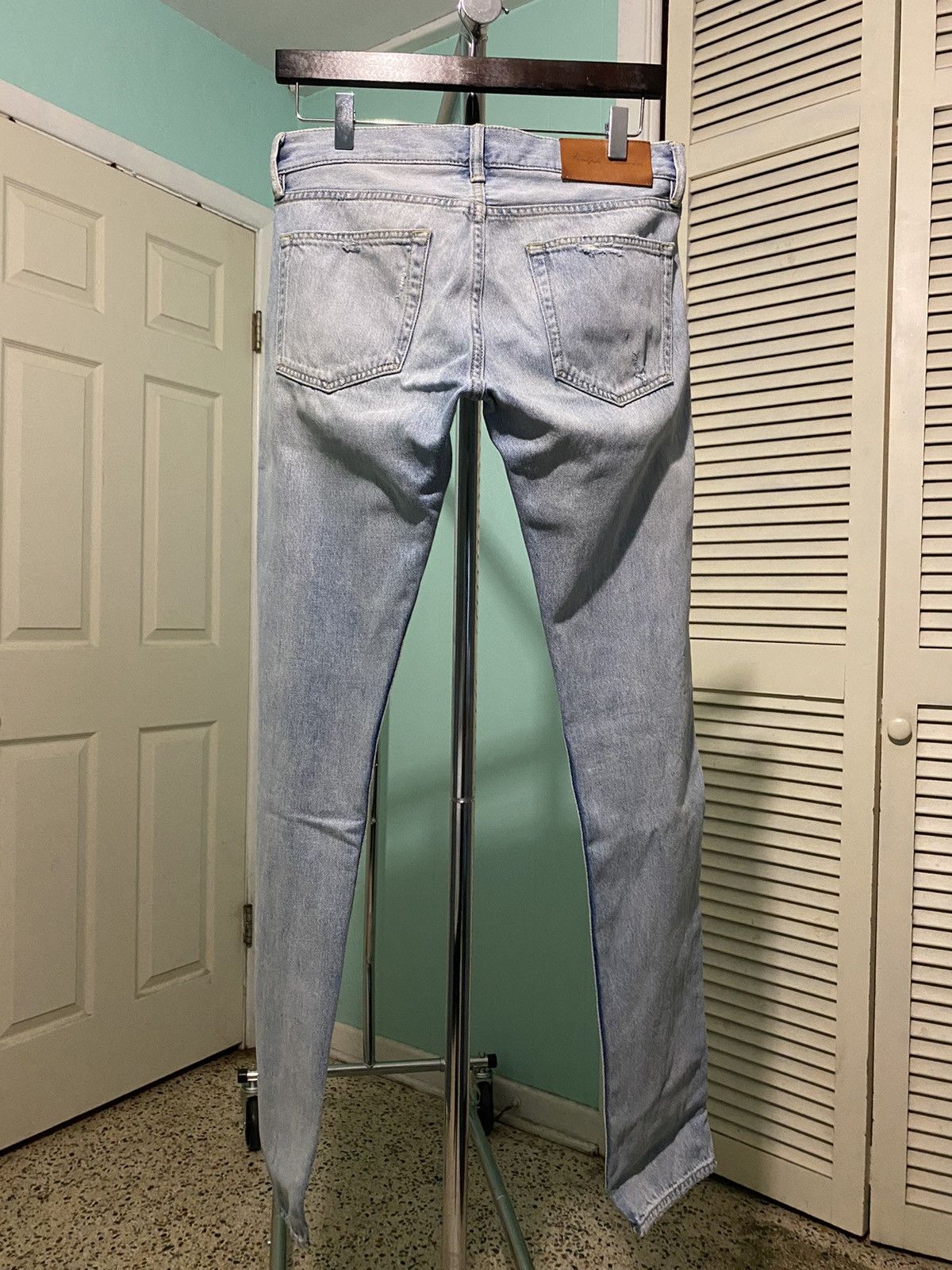 Ralph Lauren Purple Label Slim Fit Distressed Jean Size US 30 / EU 46 - 2 Thumbnail