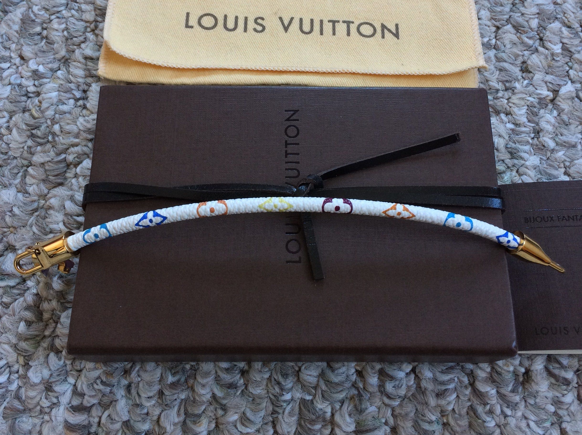 Louis Vuitton × Takashi Murakami S/S 2003 Louis Vuitton x Murakami Monogram Luck It Bracelet Size ONE SIZE - 4 Thumbnail