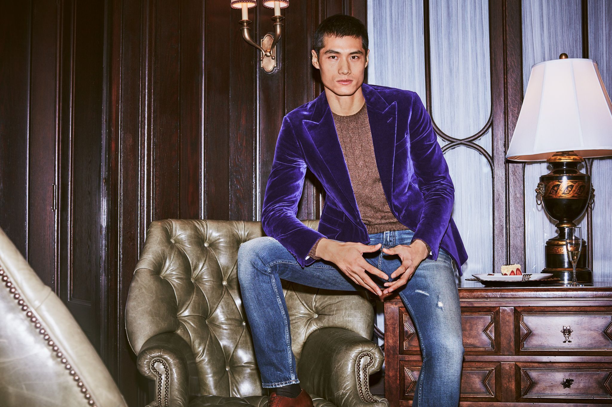 image of Ralph Lauren Purple Label Slim-Fit Distressed Denim Jeans in Washed Dark Blue, Men's (Size 32)