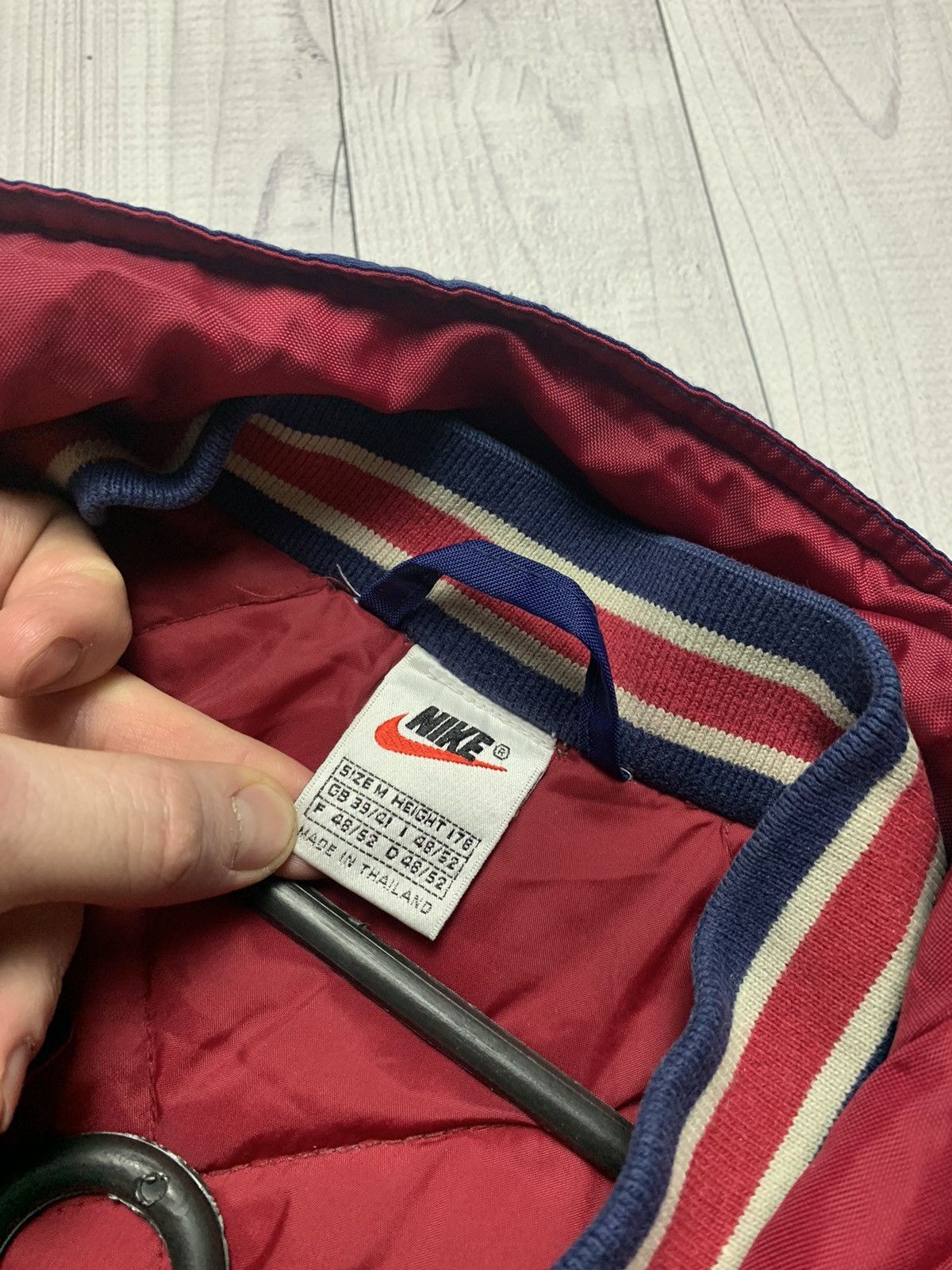 Nike × Vintage Vintage Nike jacket big logo swoosh size M Size US M / EU 48-50 / 2 - 5 Thumbnail