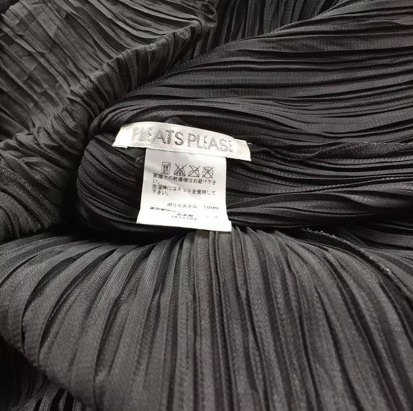 Issey Miyake × Japanese Brand Pleats please Issey miyaki Size US S / EU 44-46 / 1 - 3 Thumbnail