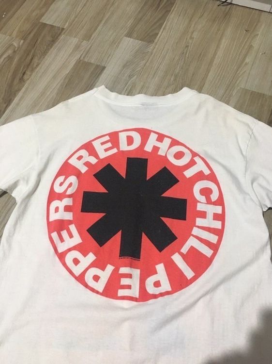 Giant Band Tees × Vintage Vintage 90s Red Hot Chili Pappers Size US XL / EU 56 / 4 - 6 Thumbnail