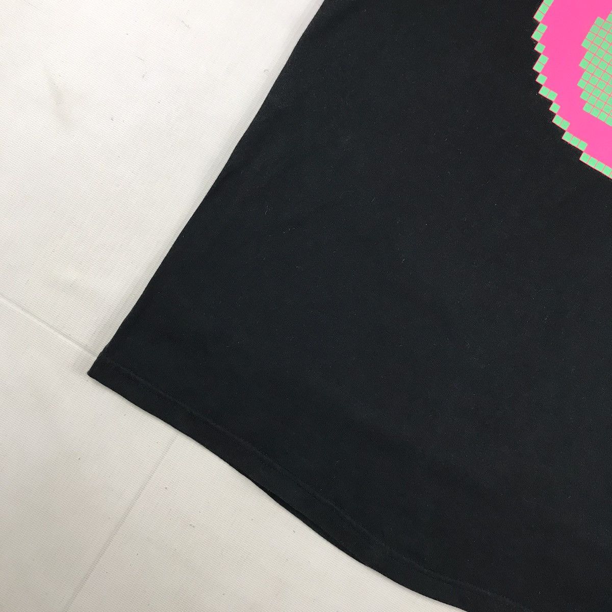 GOODENOUGH × Hiroshi Fujiwara × Vintage Vintage Goodenough Big Logo By Hiroshi Fujiwara Shirt Size US M / EU 48-50 / 2 - 6 Thumbnail