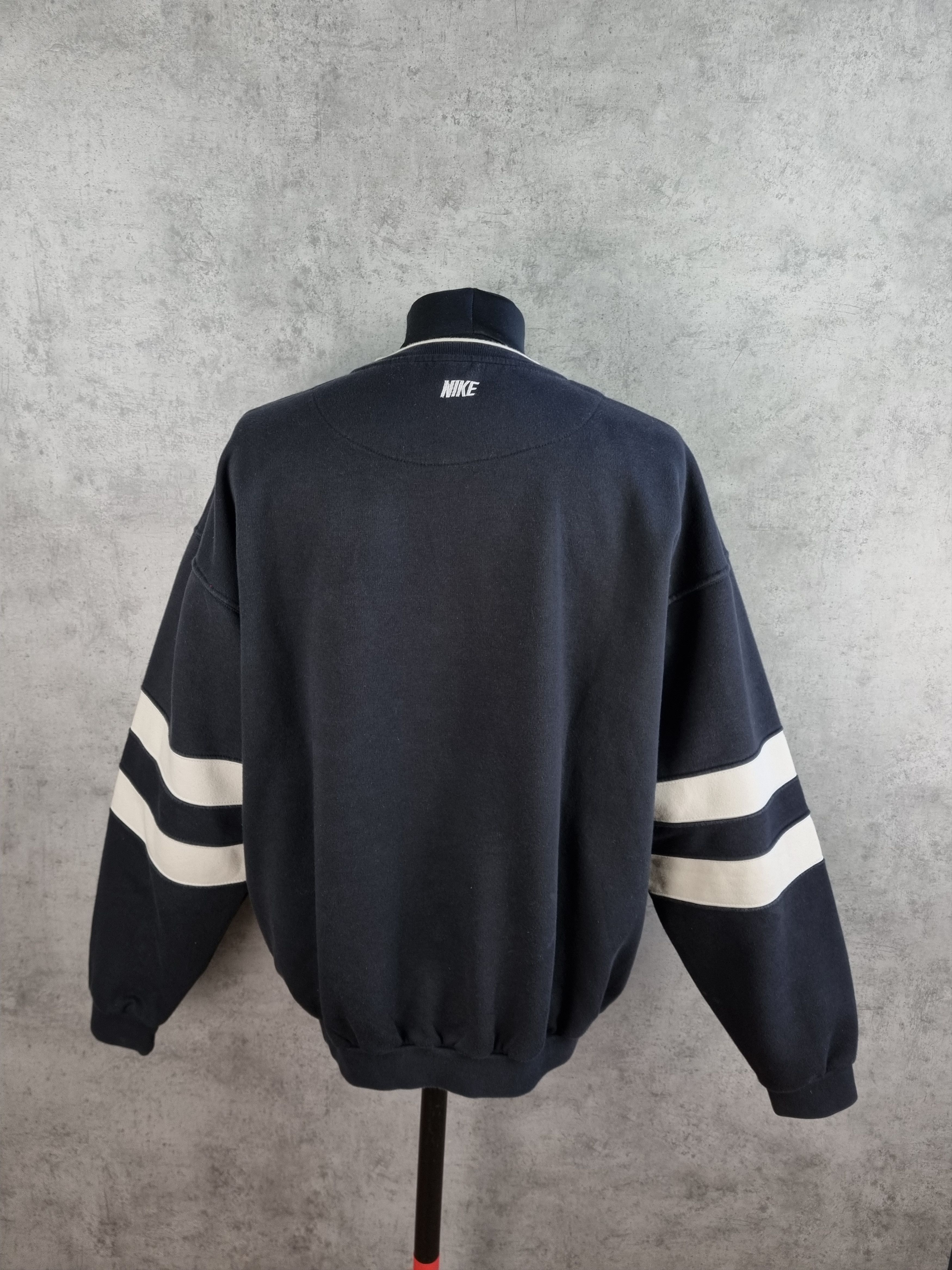 Vintage Vintage Nike Swoosh 90s Bootleg Sweatshirt Size US XXL / EU 58 / 5 - 5 Thumbnail