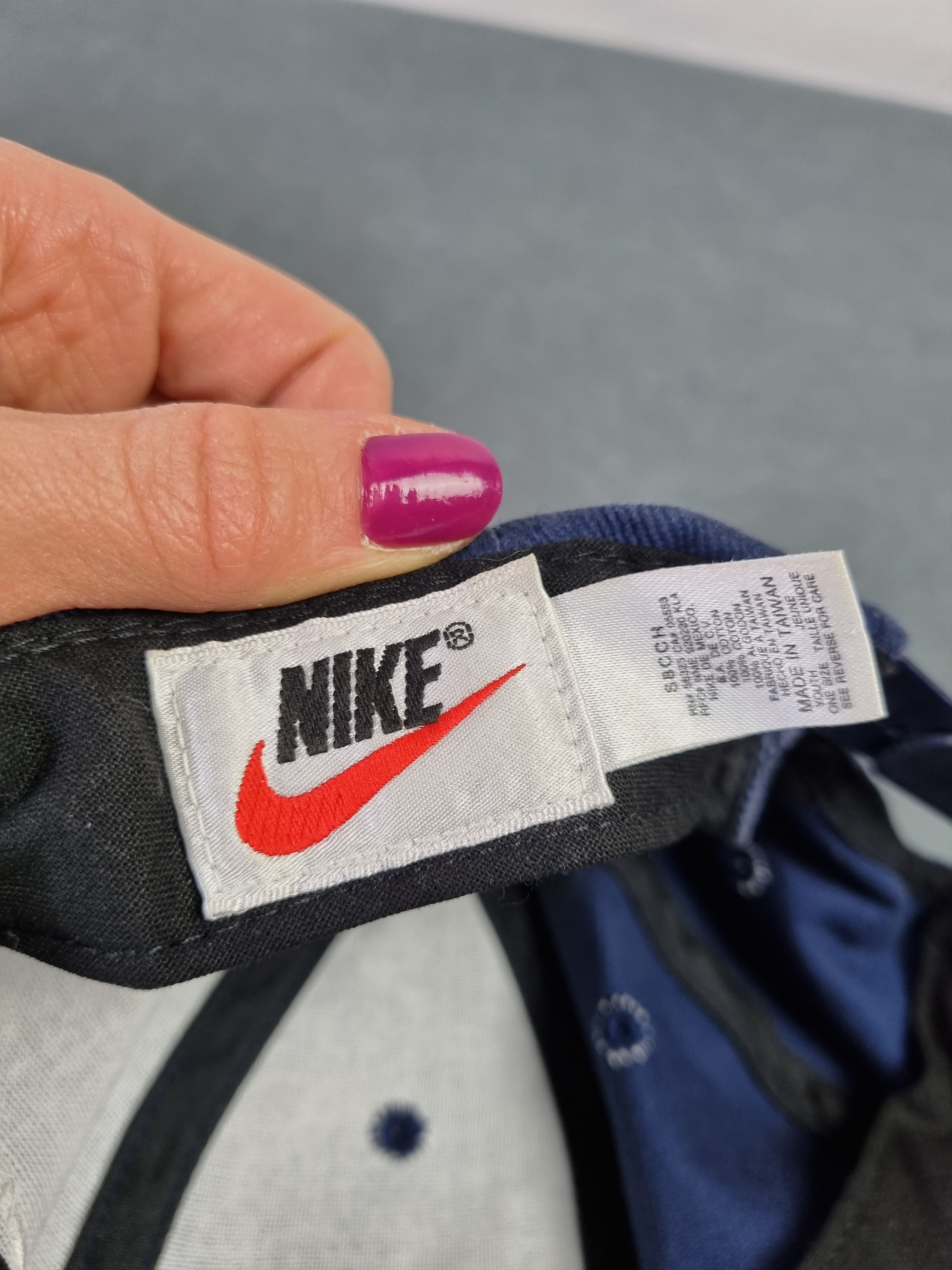Nike × Vintage 90s NIKE Swoosh Thrashed Faded Vintage Cap Skate Size ONE SIZE - 9 Thumbnail