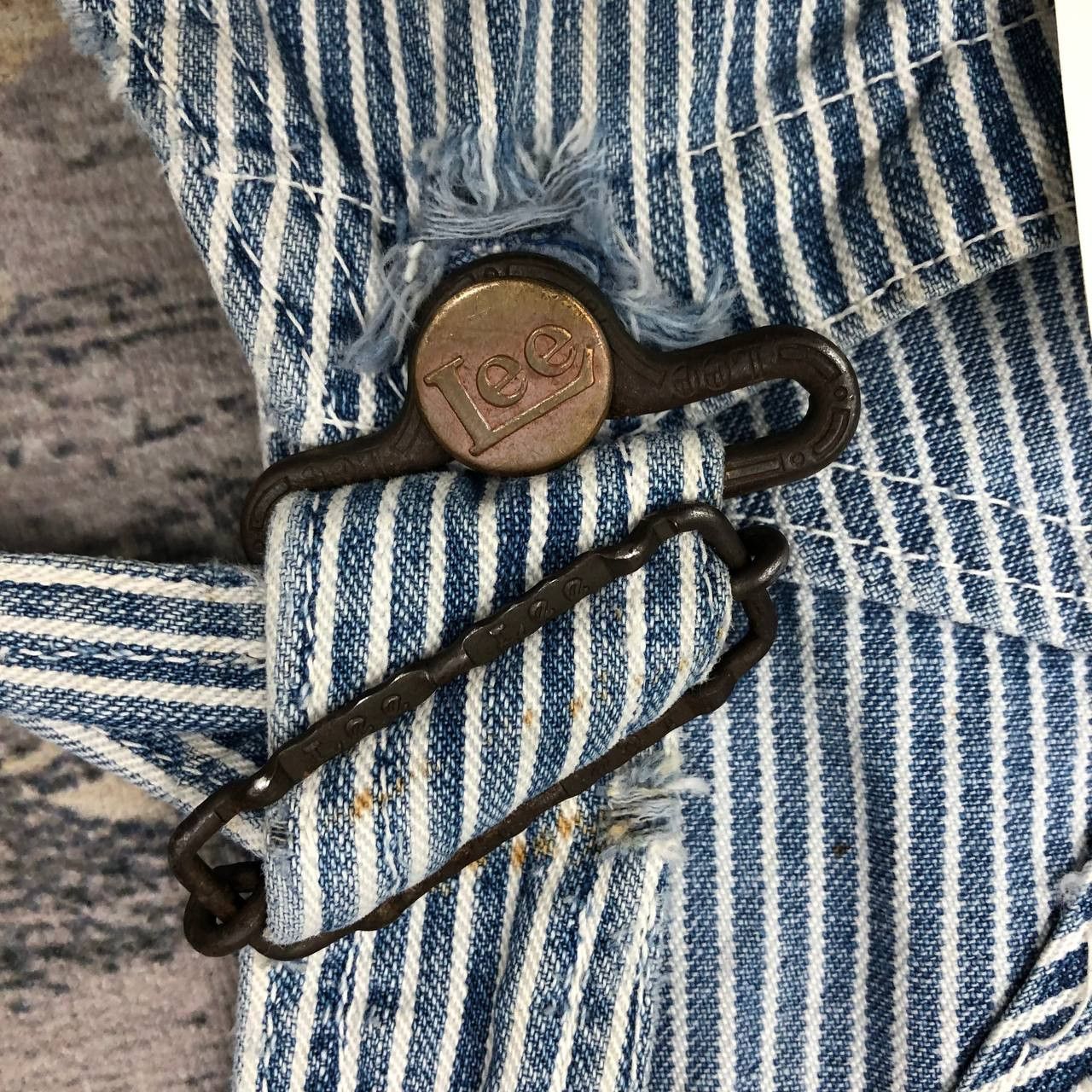 Lee × Vintage P728 VTG LEE ICONIC HICKORY STRIPRED RIPPED COVERALLS Size US 36 / EU 52 - 9 Thumbnail