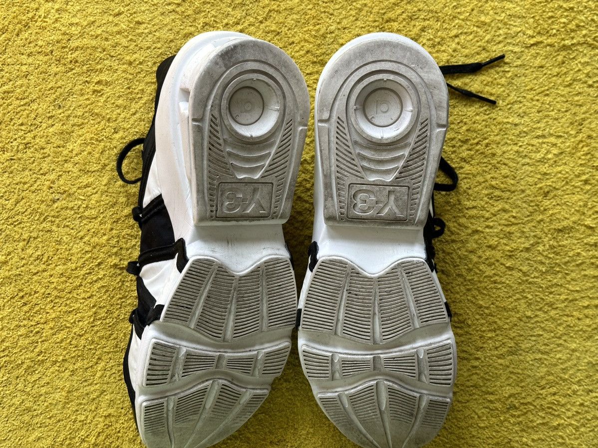 Yohji Yamamoto Y3 Black and White Sukui II sneakers Size US 11 / EU 44 - 4 Thumbnail